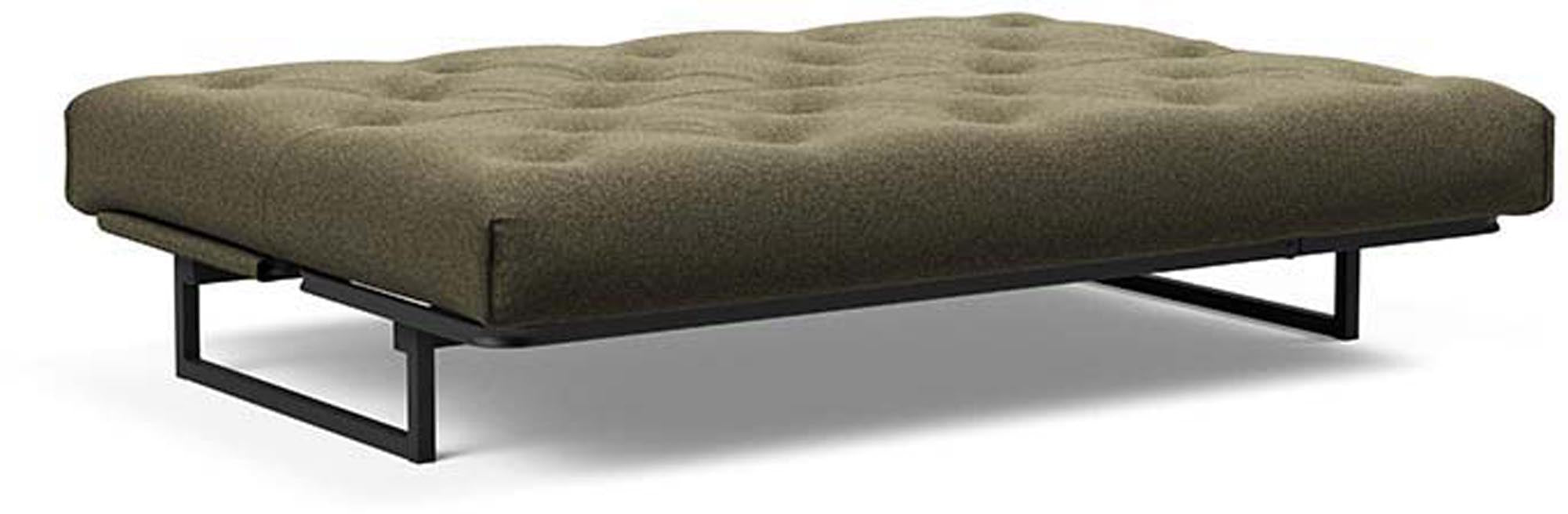Erleben Sie das Fraction 140 Bettsofa Nordic von Innovation Living – eine elegante Lösung für Sitzen, Entspannen und Schlafen in kompakten Wohnräumen.