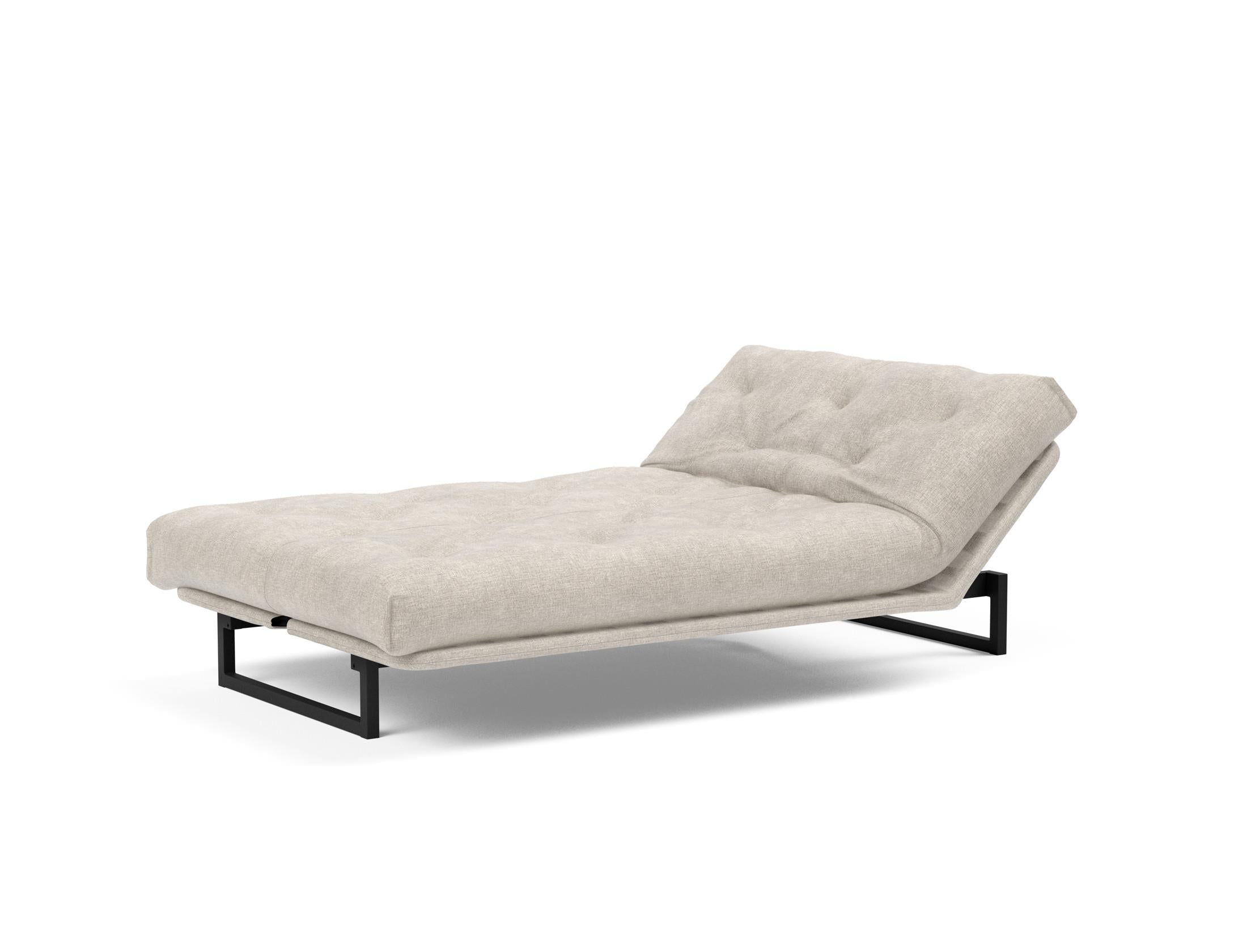 Fraction 120 Bettsofa Nordic: Elegantes Design trifft auf höchsten Komfort. Perfekt für kleine Räume und vielseitige Nutzung als Sofa oder Bett.