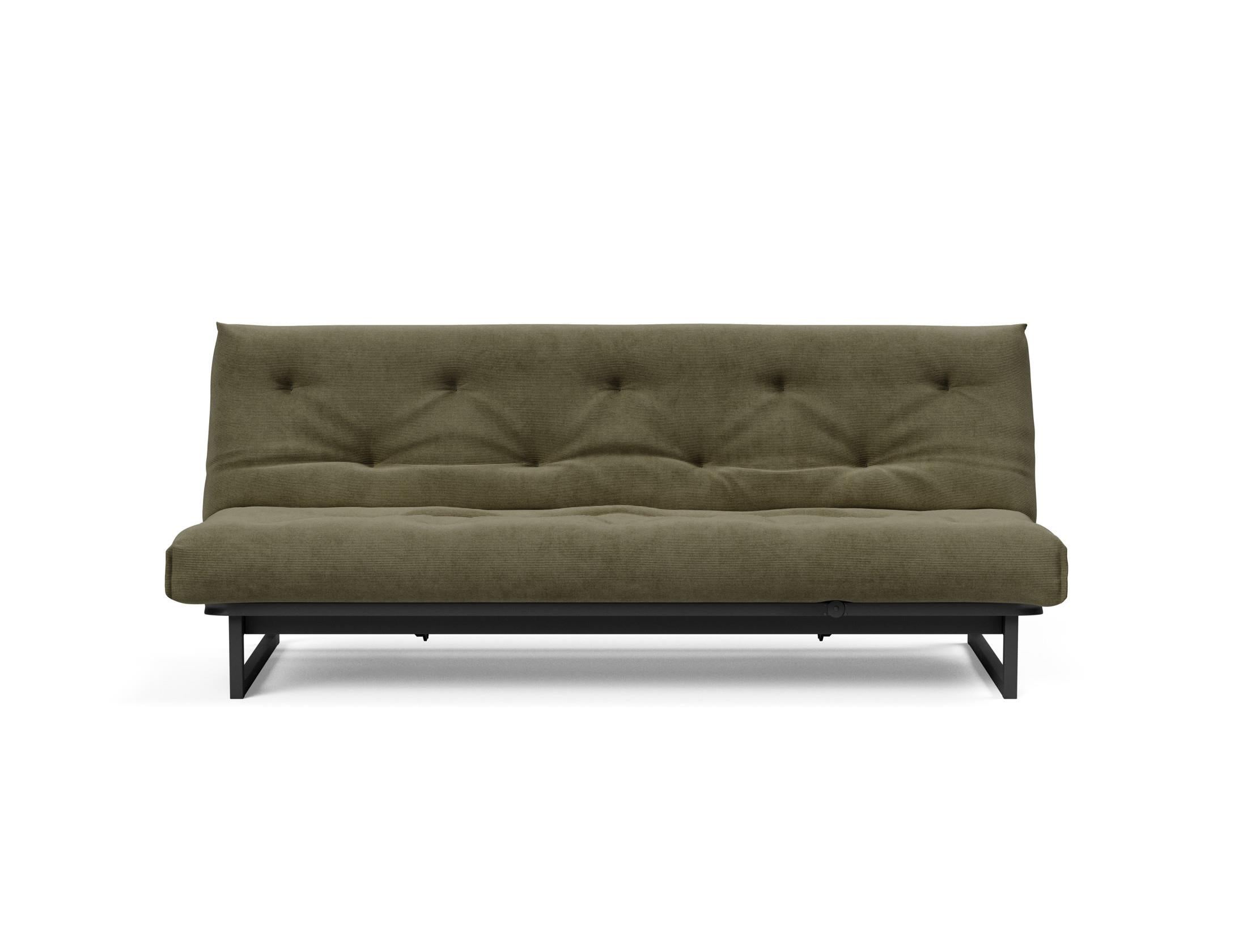 Fraction 120 Bettsofa Nordic Soft Spring: modernes skandinavisches Design, ideal für kompakte Räume, bietet hohen Sitzkomfort und eine praktische Schlafgelegenheit.