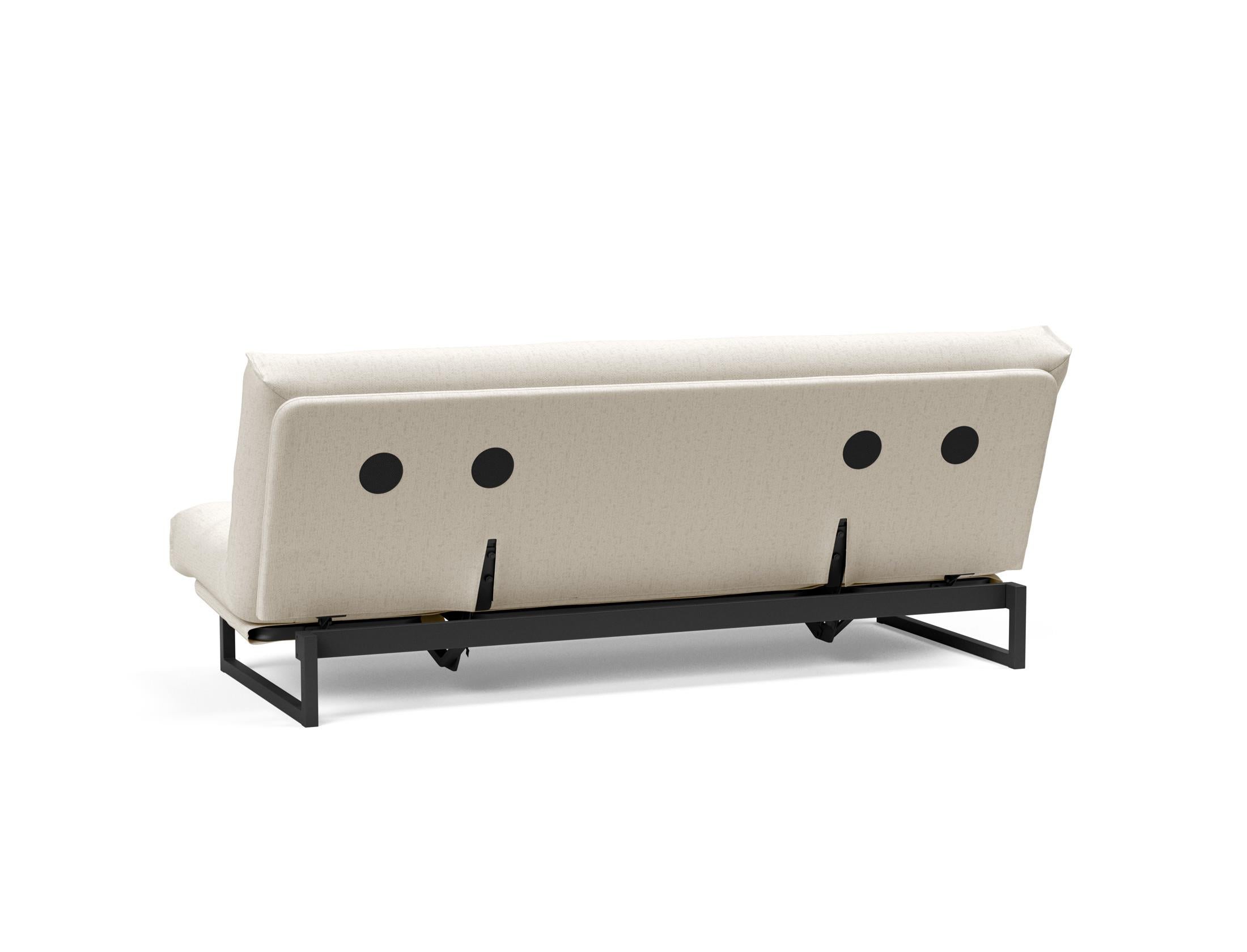 Fraction 120 Bettsofa Nordic: Elegantes Design trifft auf höchsten Komfort. Perfekt für kleine Räume und vielseitige Nutzung als Sofa oder Bett.