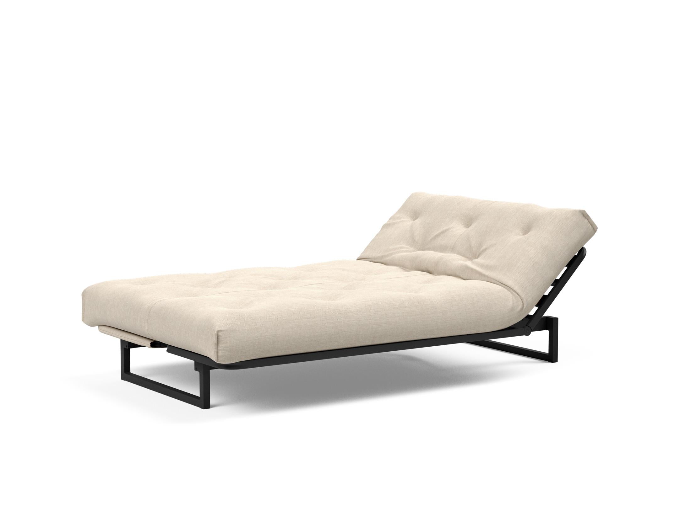 Fraction 120 Bettsofa Nordic: Elegantes, flexibles Sofa mit hochwertiger Soft Spring-Matratze. Ideal für kleine Räume und Übernachtungsgäste.