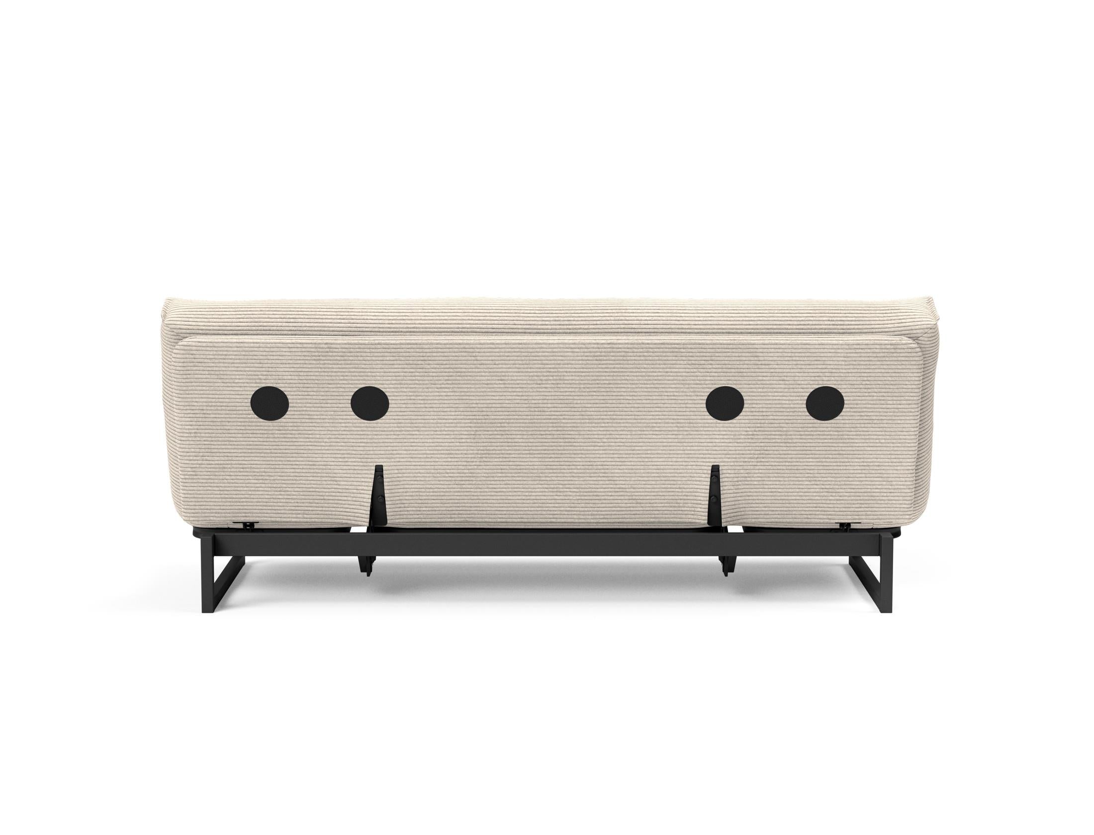 Fraction 120 Bettsofa Nordic Soft Spring: modernes skandinavisches Design, ideal für kompakte Räume, bietet hohen Sitzkomfort und eine praktische Schlafgelegenheit.