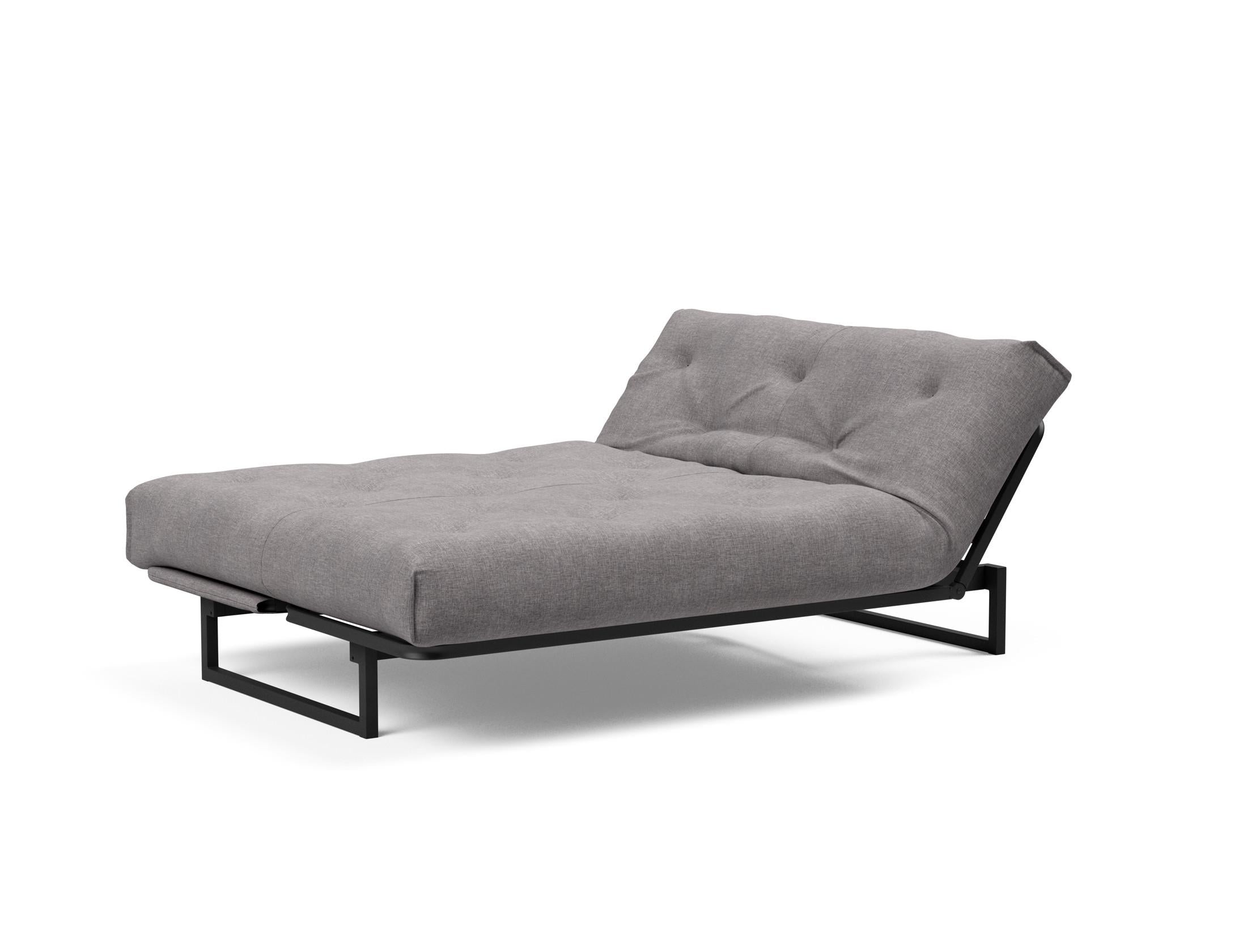 Fraction 140 Bettsofa Nordic: Elegantes, multifunktionales Sofa für kleine Räume. Hochwertige Soft Spring-Technologie für optimalen Schlafkomfort.