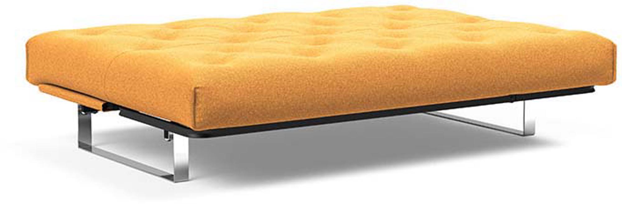 Entdecken Sie das Minimum Bettsofa 140 Nordic von Innovation Living: stilvolles skandinavisches Design, vielseitig einsetzbar und komfortabel für jeden Tag.