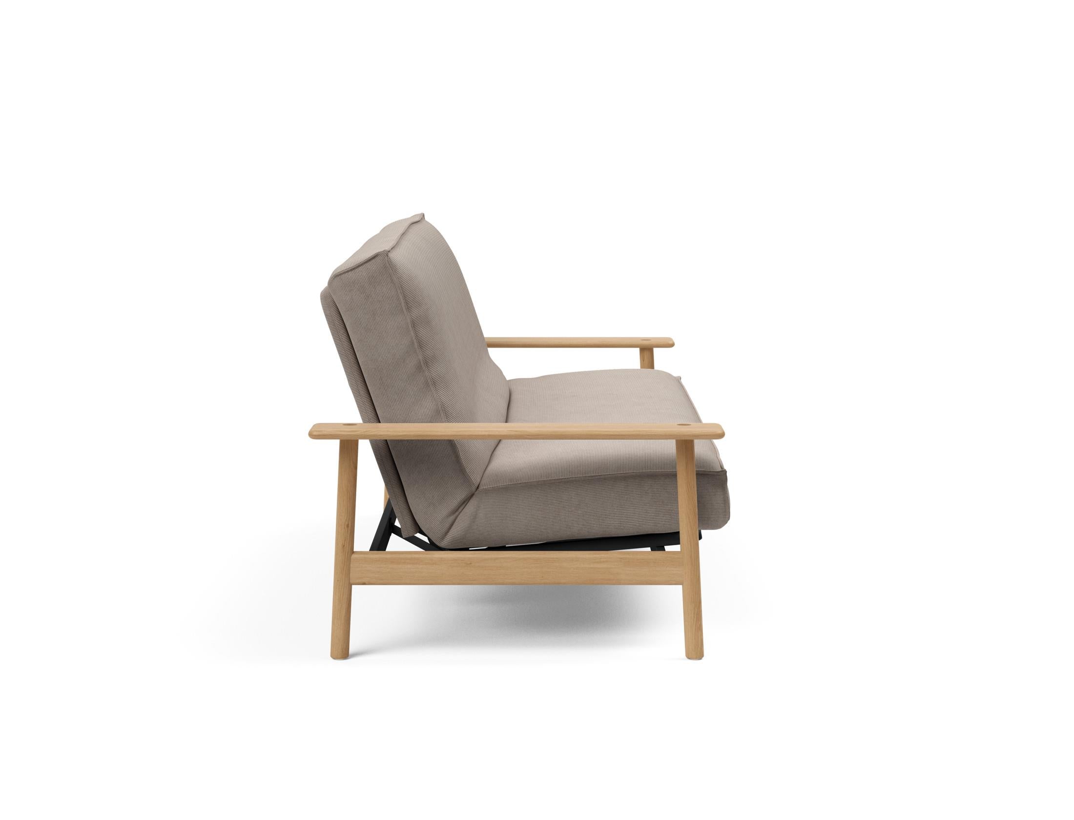 Entdecken Sie das Balder Bettsofa 140 Sharp Plus Cover Soft Spring von Innovation Living – stilvoll, bequem und ideal für jedes Zuhause.