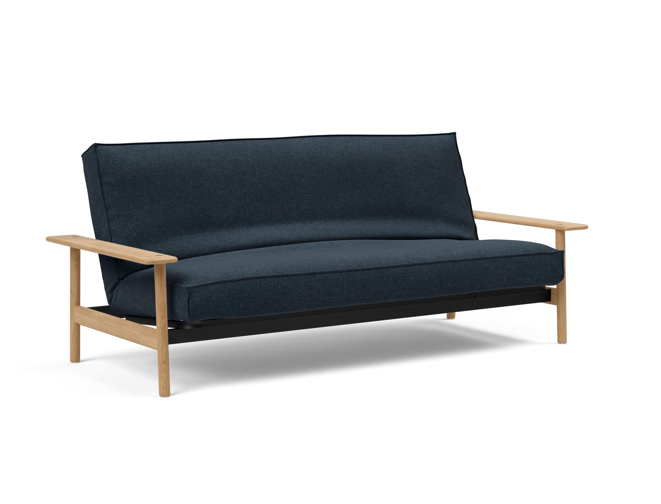 Erleben Sie das Balder Bettsofa 140 Sharp Plus Cover Soft Spring von Innovation Living – modernes Design, hervorragender Komfort und vielseitig einsetzbar.