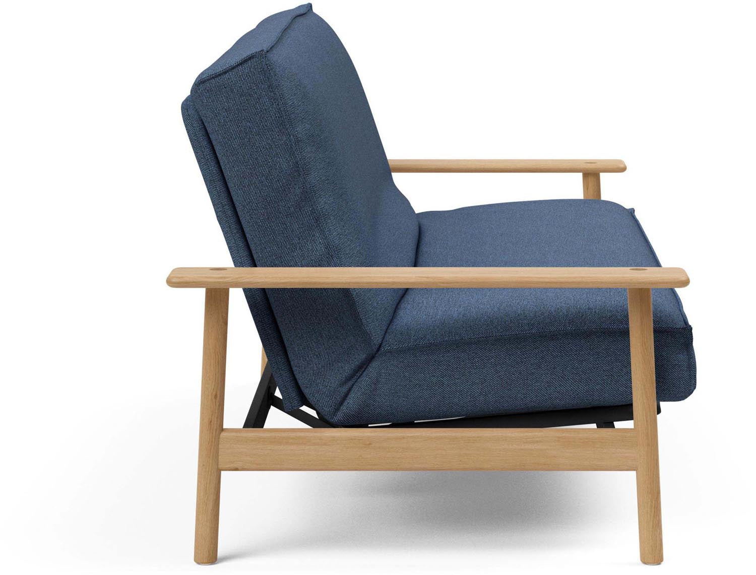 Erleben Sie das elegante Balder Bettsofa 140 Sharp Plus Cover Classic von Innovation Living – perfekt für modernes Wohnen und vielseitige Nutzung.