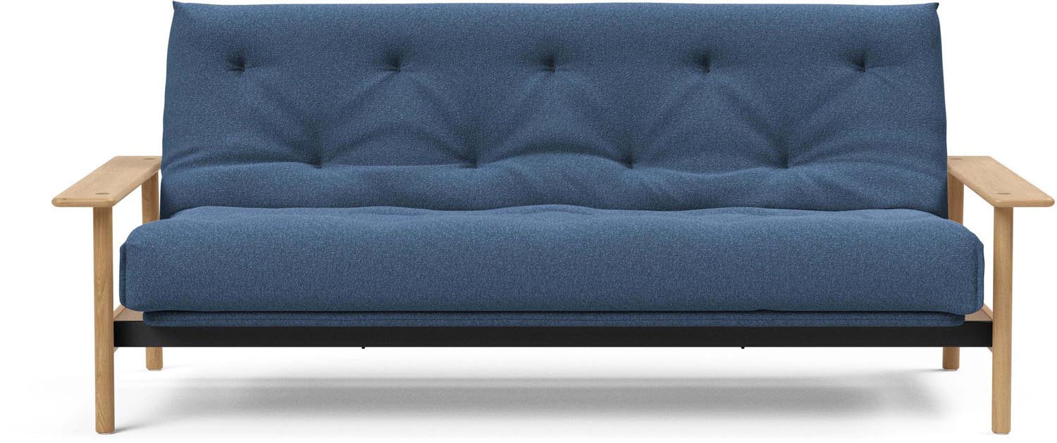 Erleben Sie das Balder Bettsofa 140 Nordic Soft Spring von Innovation Living – eine perfekte Kombination aus modernem Stil und optimalem Schlafkomfort.