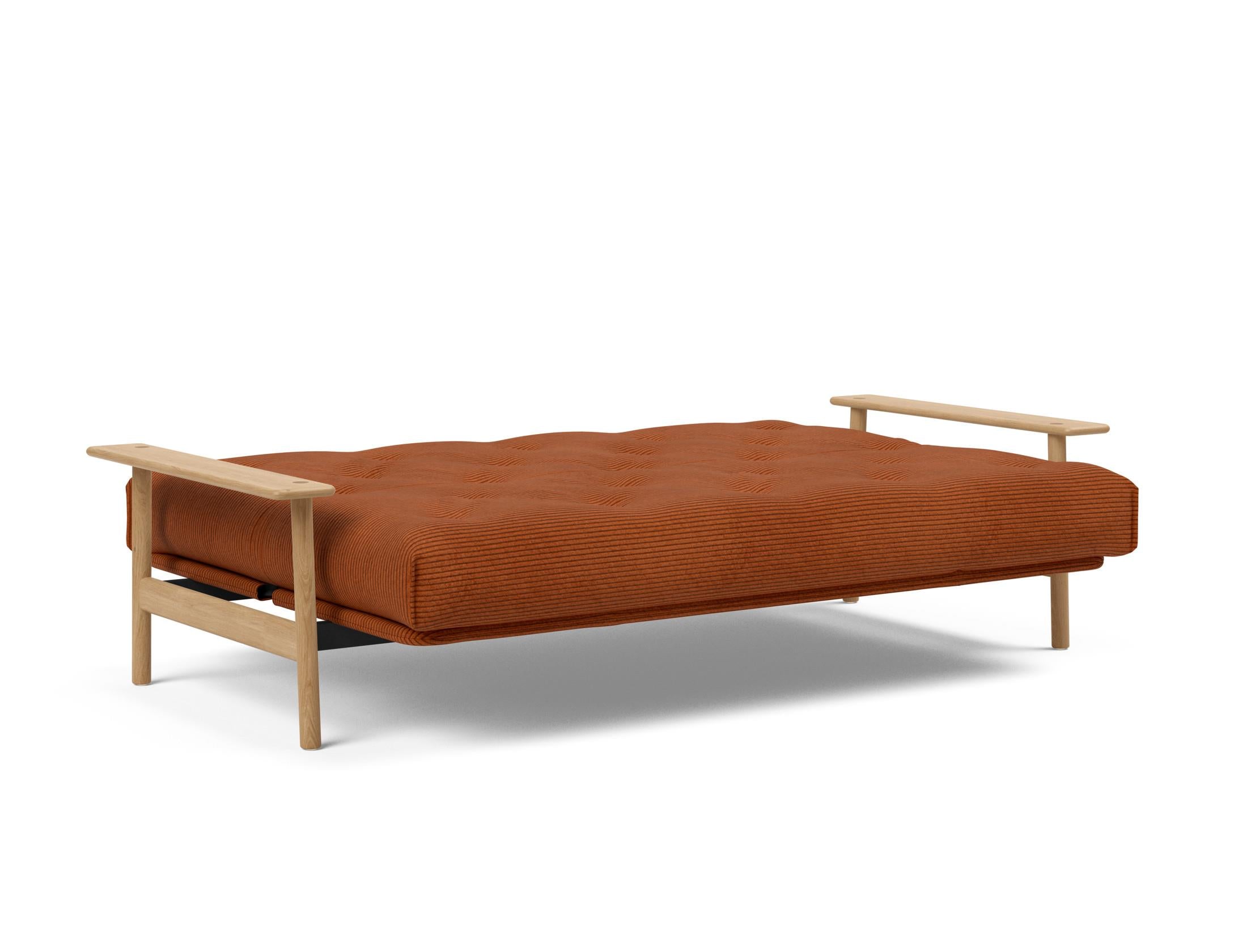 Erleben Sie das Balder Bettsofa 140 Nordic: Stilvolles, funktionales Design und eine hochwertige Matratze für besten Schlafkomfort.