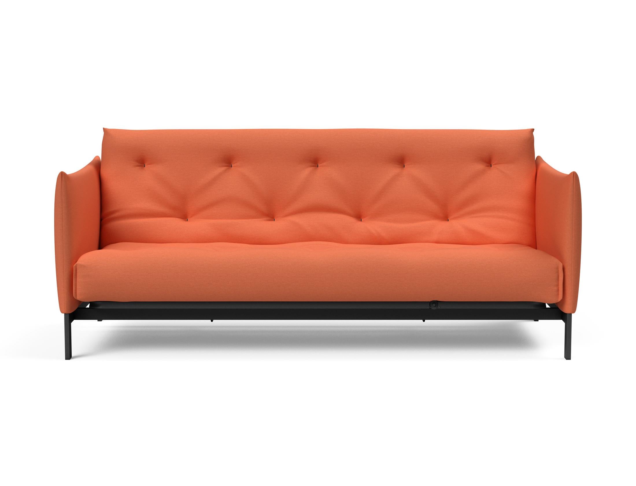Modernes Junus 140 Bettsofa im Nordic Design, perfekt für kompakte Wohnräume, vereint Funktionalität und eleganten Komfort.