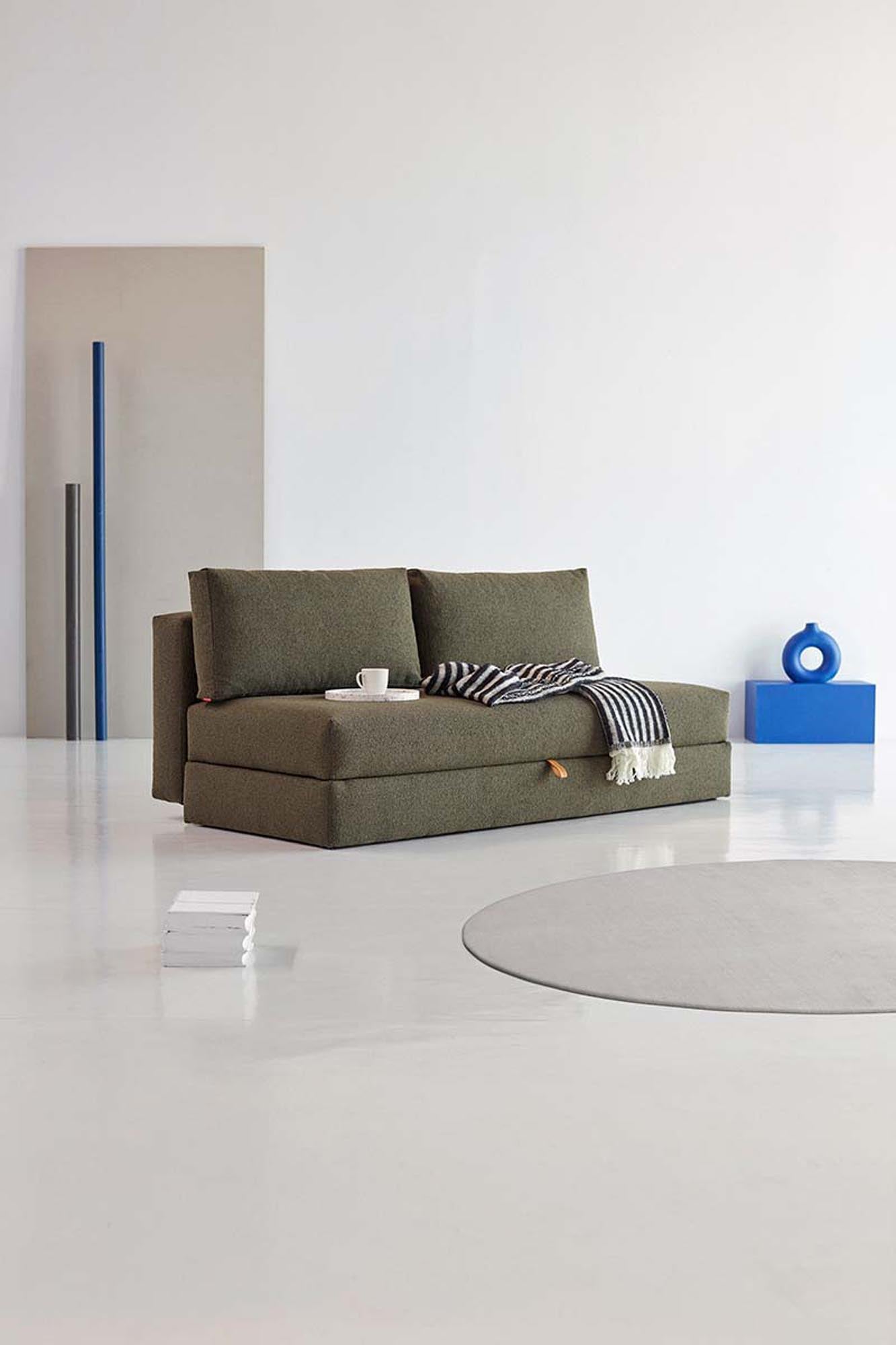 Das Osvald Sofabett 150 von Innovation Living vereint modernes Design mit praktischer Funktionalität – perfekt für kleine Räume und Gäste.