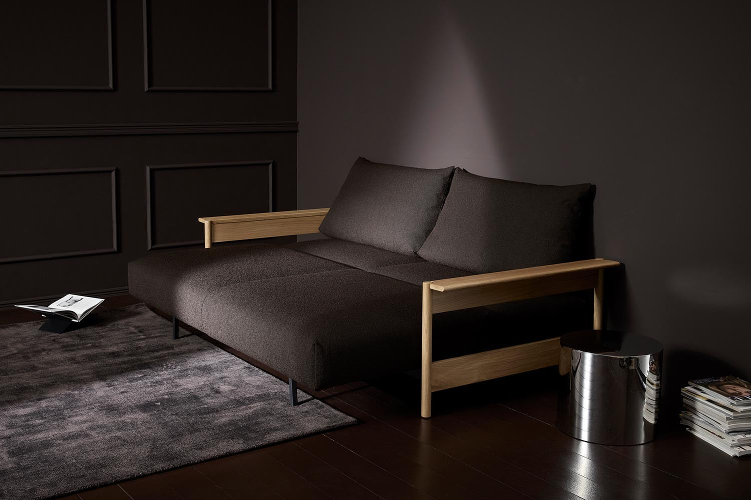 Malloy Sofabett 150: Modernes Schlafsofa mit cleverem Design, ideal für kleine Räume und gemütliche Übernachtungen.