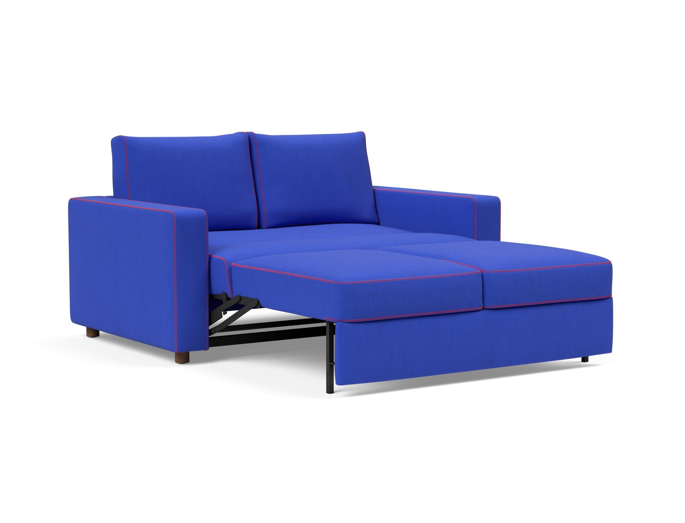 Erleben Sie das Neah X Schlafsofa mit stilvollen Standard Armlehnen von Innovation Living – ideal für stilvolle Räume und entspannte Nächte.