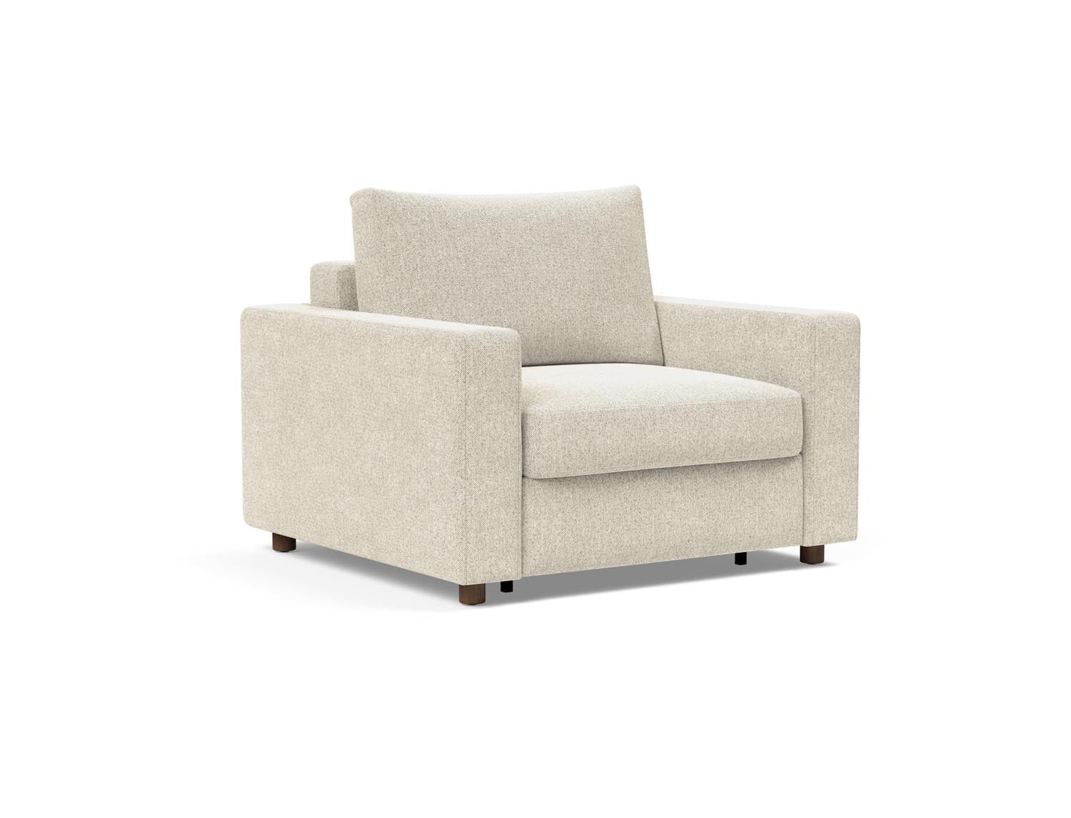 Erleben Sie den Neah Sessel mit Standard Armlehnen von Innovation Living – eine perfekte Kombination aus modernem Stil und unvergleichlichem Sitzkomfort.