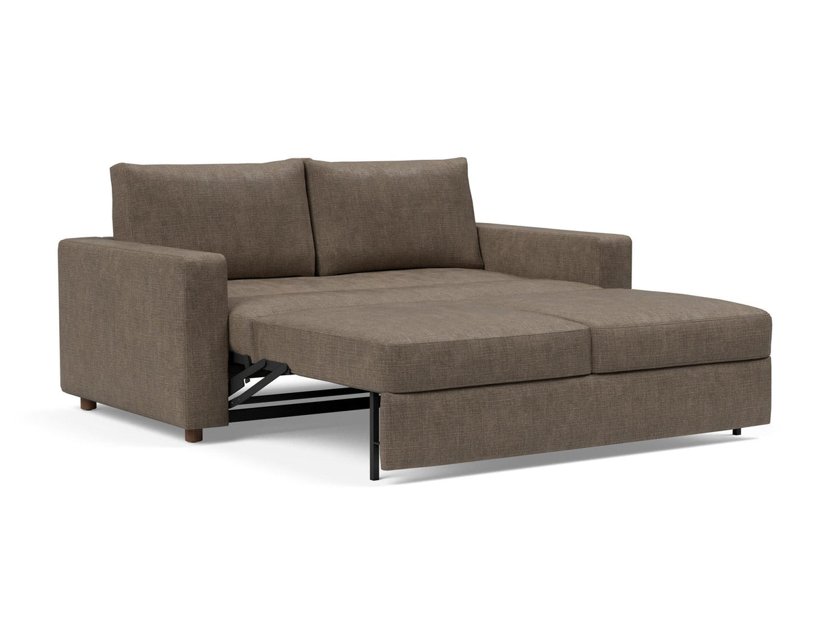 Neah 140 Schlafsofa mit Standard Armlehnen in 411 Esina Cedar Brown präsentiert im Onlineshop von KAQTU Design AG. Bettsofa ist von Innovation Living
