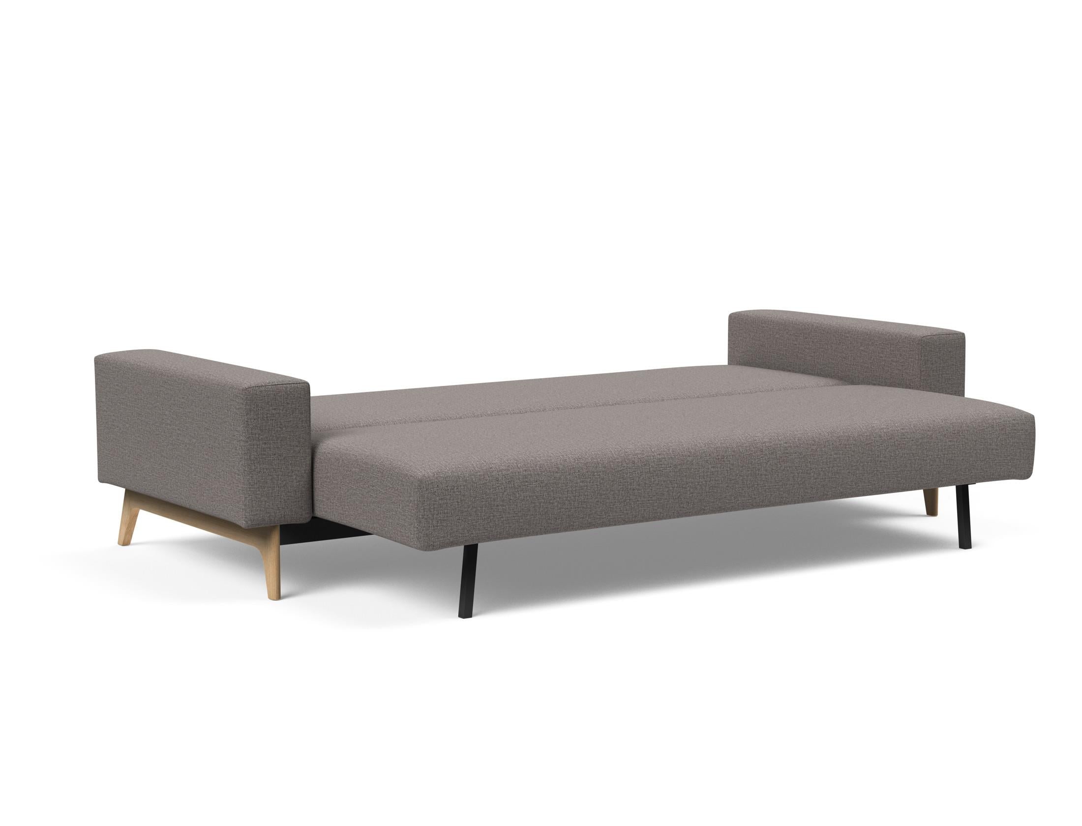 Idun Schlafsofa 521 von Innovation Living: Stilvolles skandinavisches Sofa, das tagsüber gemütlich und nachts als bequemes Bett überzeugt. Ideal für kleine Räume.