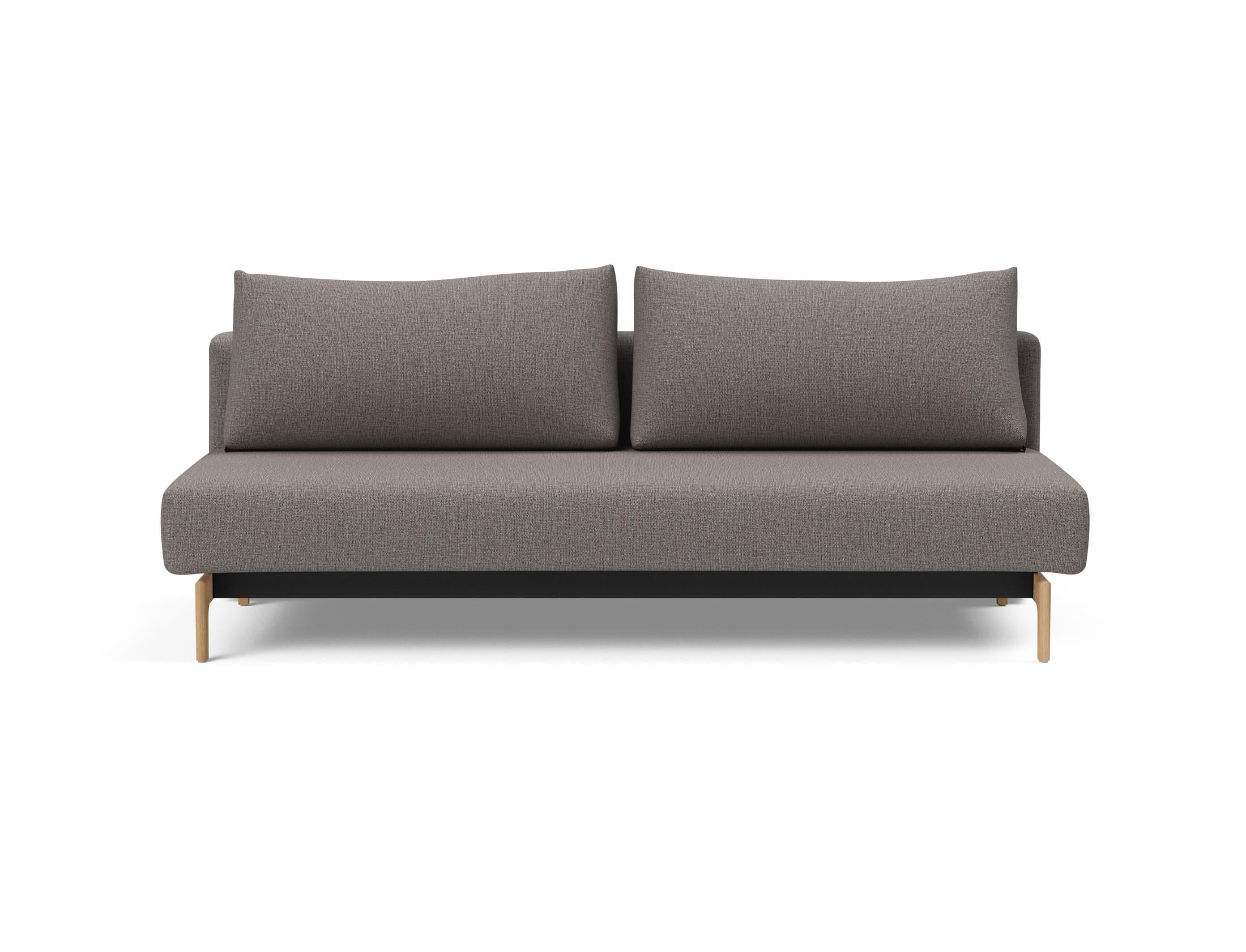 Das Trym Bettsofa von Innovation Living kombiniert skandinavisches Design mit Funktionalität. Perfekt für kleine Wohnungen und Gästezimmer.