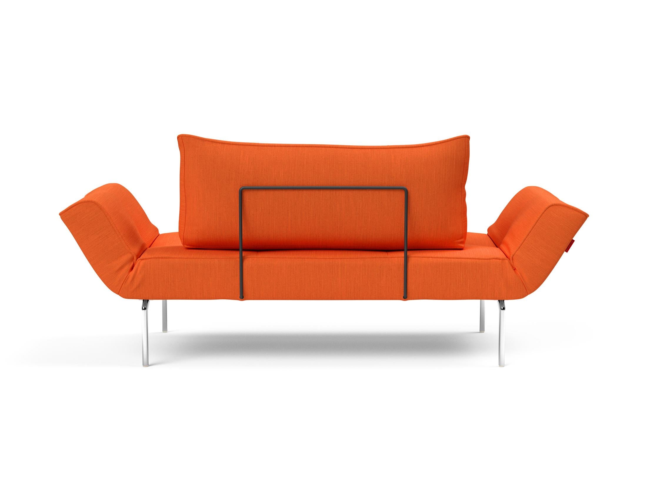 Erleben Sie das Zeal Klappsofa 70 Straw von Innovation Living – stilvoll, funktional und ideal für kleine Räume. Perfekt für jeden Wohnstil!