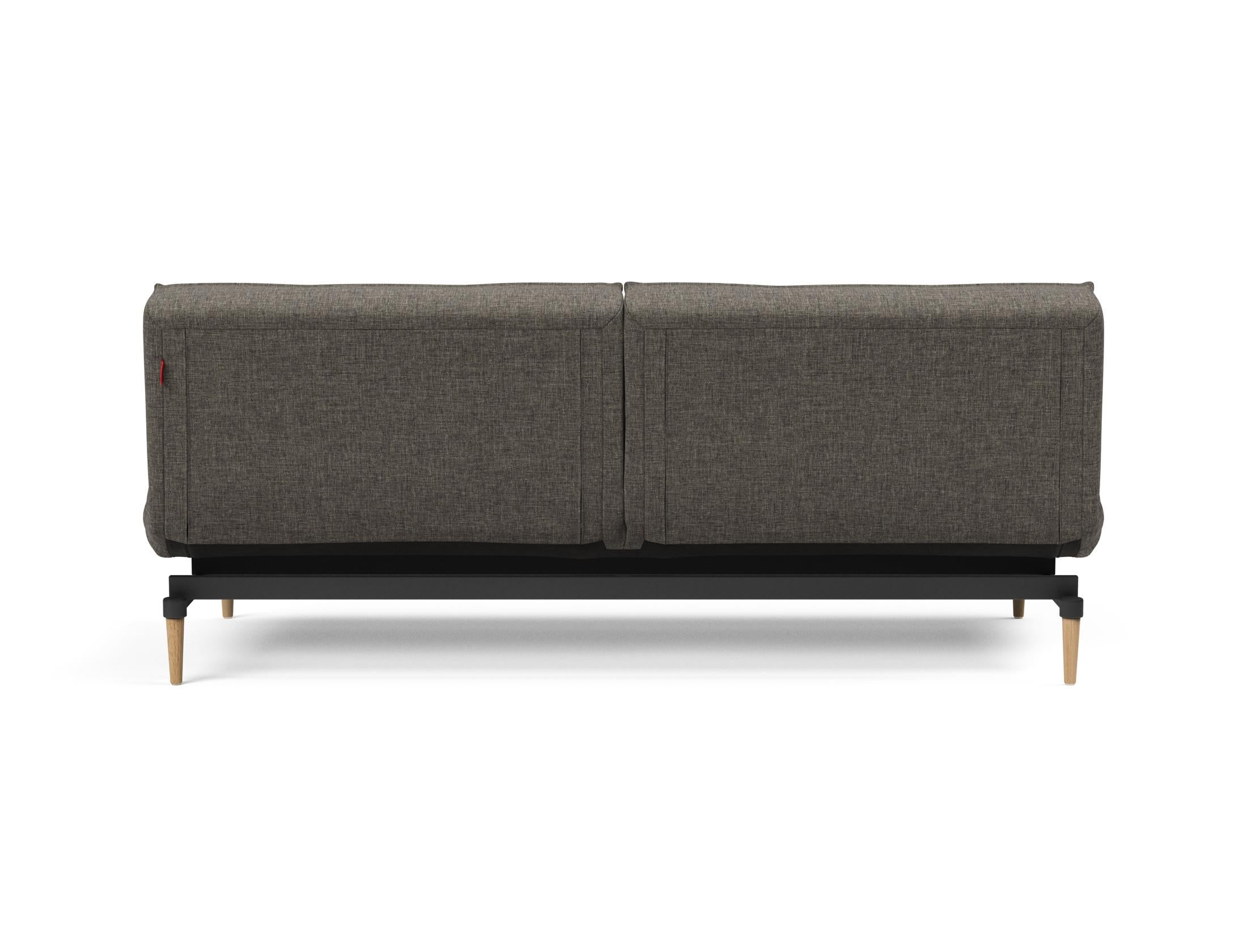 Erleben Sie das stilvolle Splitback Sofabett 115 Styletto von Innovation Living – ideal für flexible Wohnlösungen und zeitgemäßes Design.
