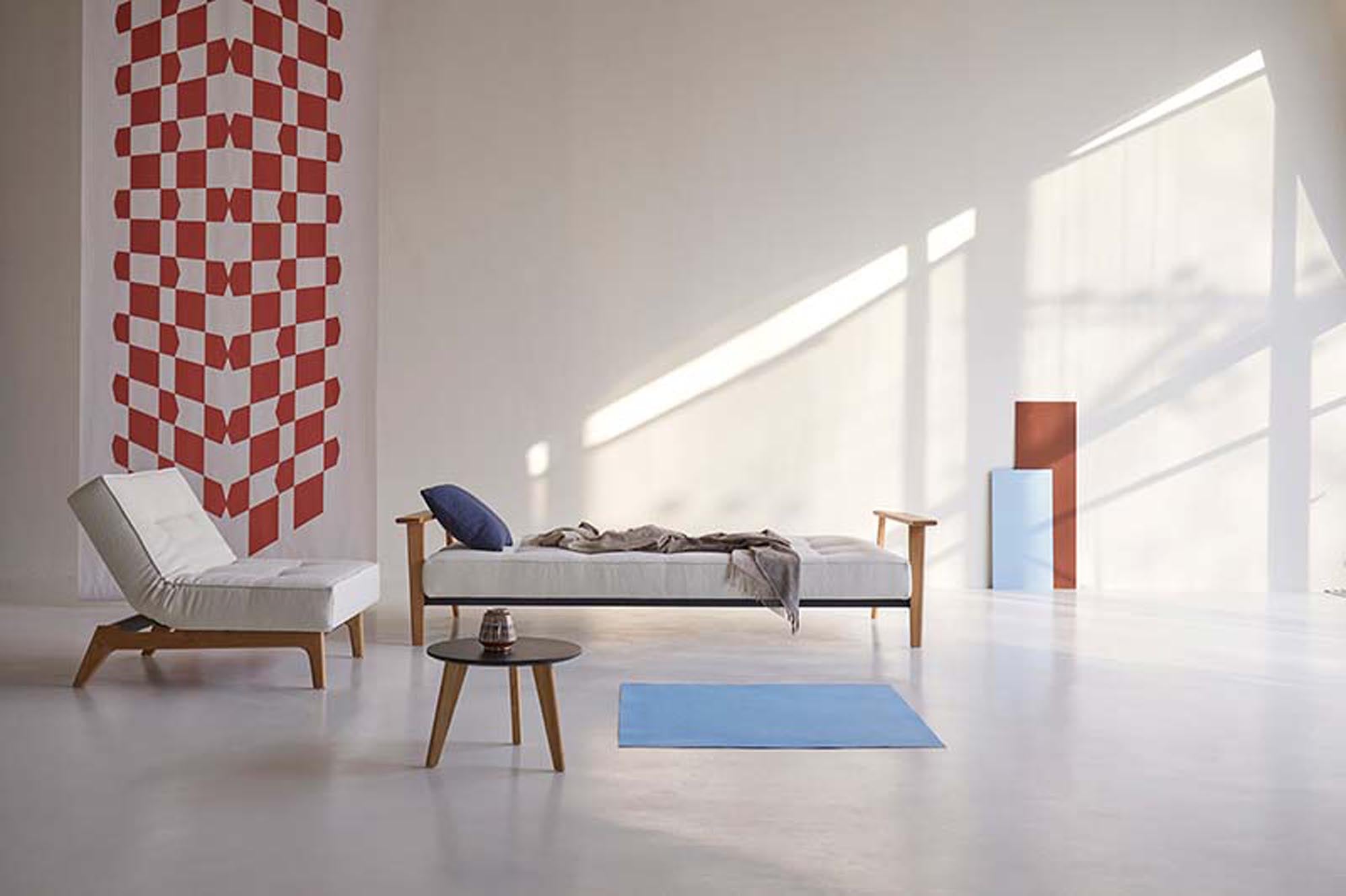 Erleben Sie das stilvolle Splitback Sofabett 115 Frej von Innovation Living – ideal für platzsparende Lösungen und zeitgemäße Einrichtung.