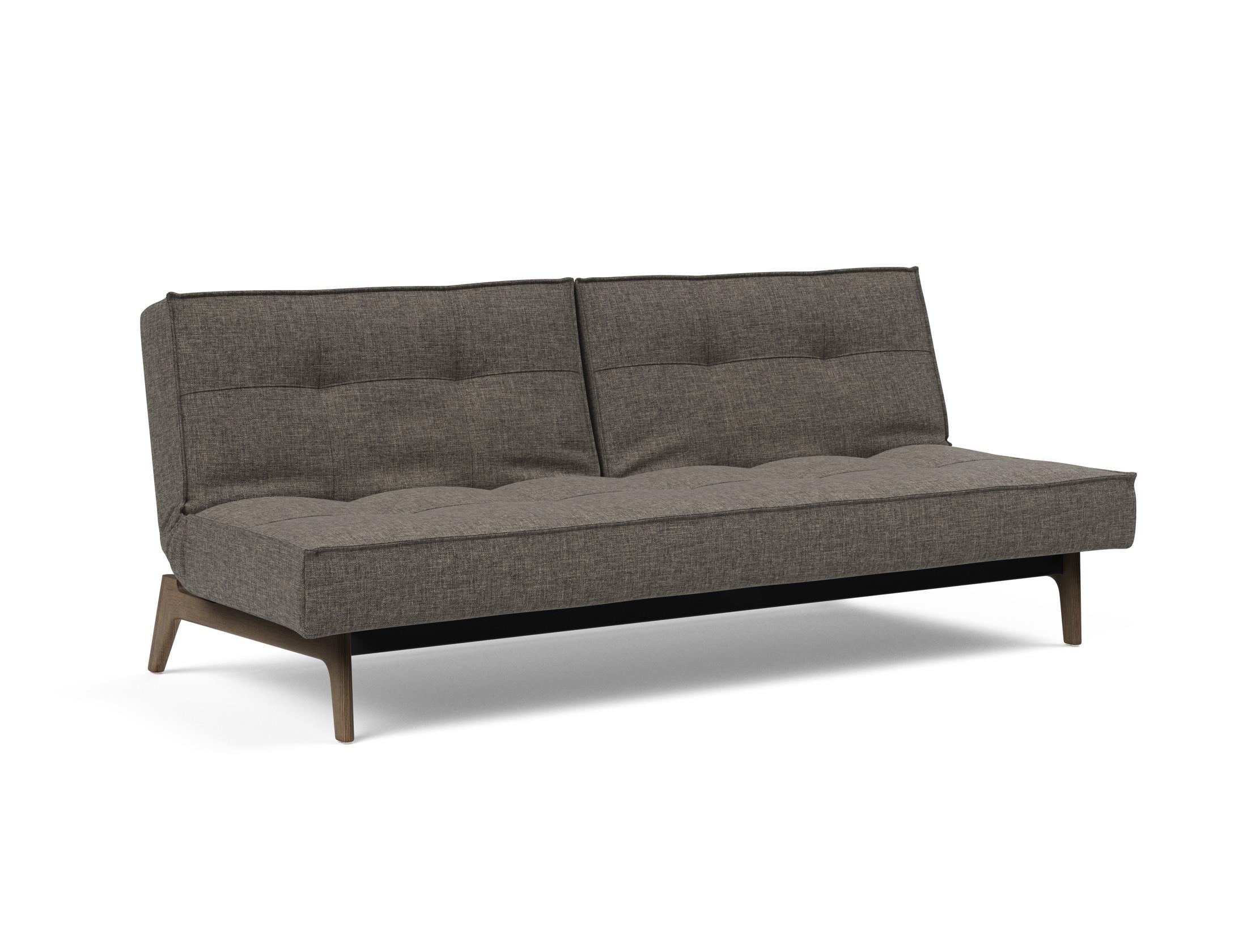 Das Splitback Sofabett 115 Eik von Innovation Living vereint stilvolle Eleganz mit praktischer Vielseitigkeit – ideal für Ihr Zuhause.