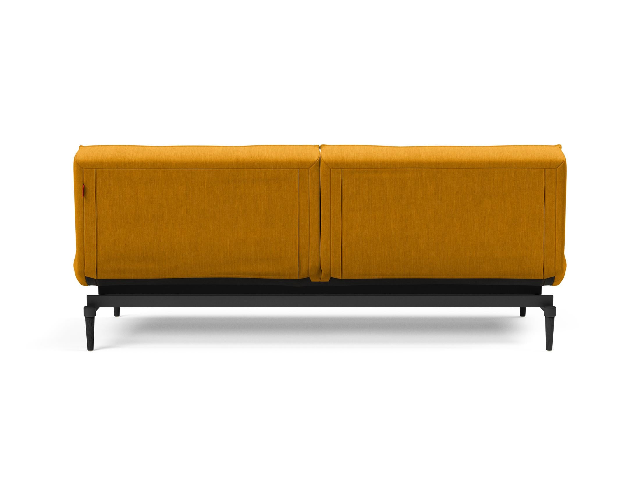 Erleben Sie das stilvolle Splitback Sofabett 115 Styletto von Innovation Living – ideal für flexible Wohnlösungen und zeitgemäßes Design.