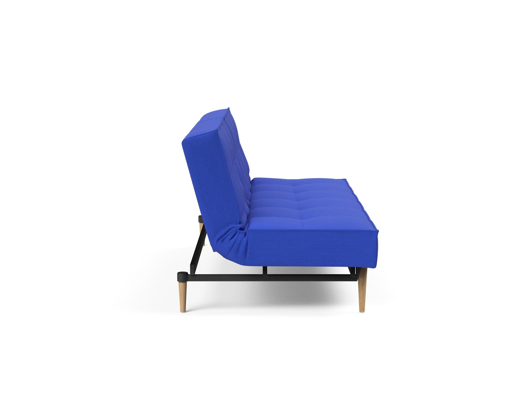 Erleben Sie das stilvolle Splitback Sofabett 115 Styletto von Innovation Living – ideal für flexible Wohnräume und zeitgemässe Einrichtung.