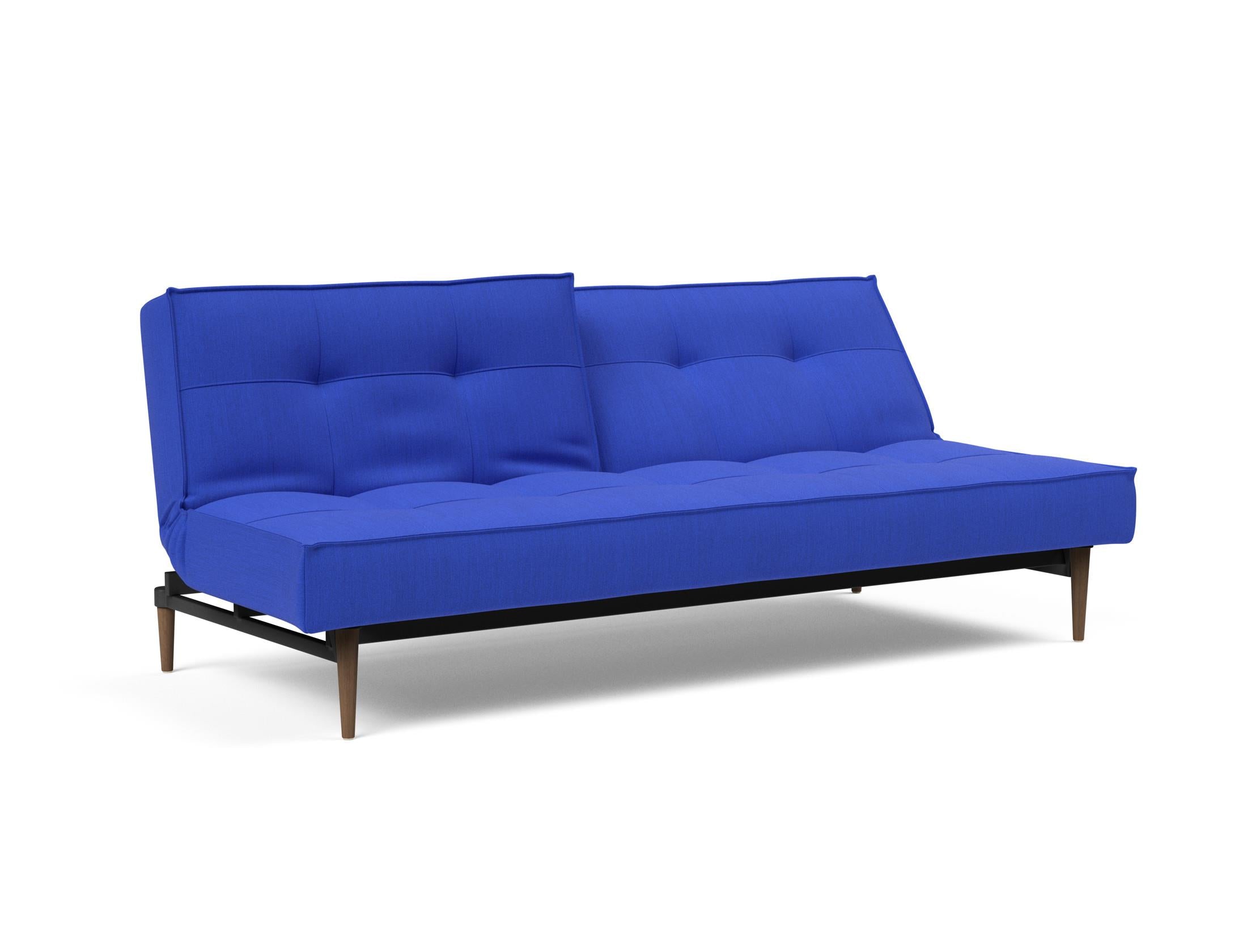 Erleben Sie das stilvolle Splitback Sofabett 115 Styletto von Innovation Living – ideal für Wohnzimmer, Gästezimmer und Büros, vereint Komfort und Design.