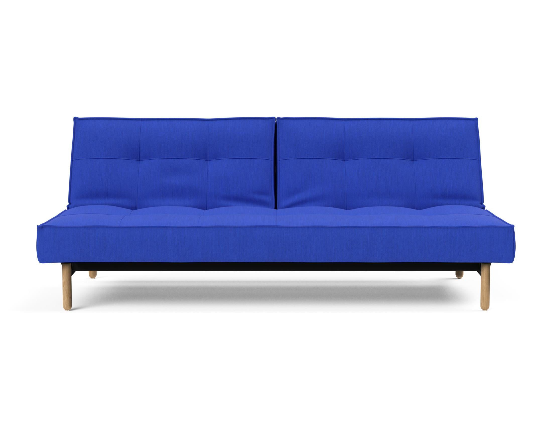 Das Splitback Sofabett 115 Stem von Innovation Living bietet stilvolle Flexibilität und Komfort, ideal für kleine Räume und Übernachtungsgäste.