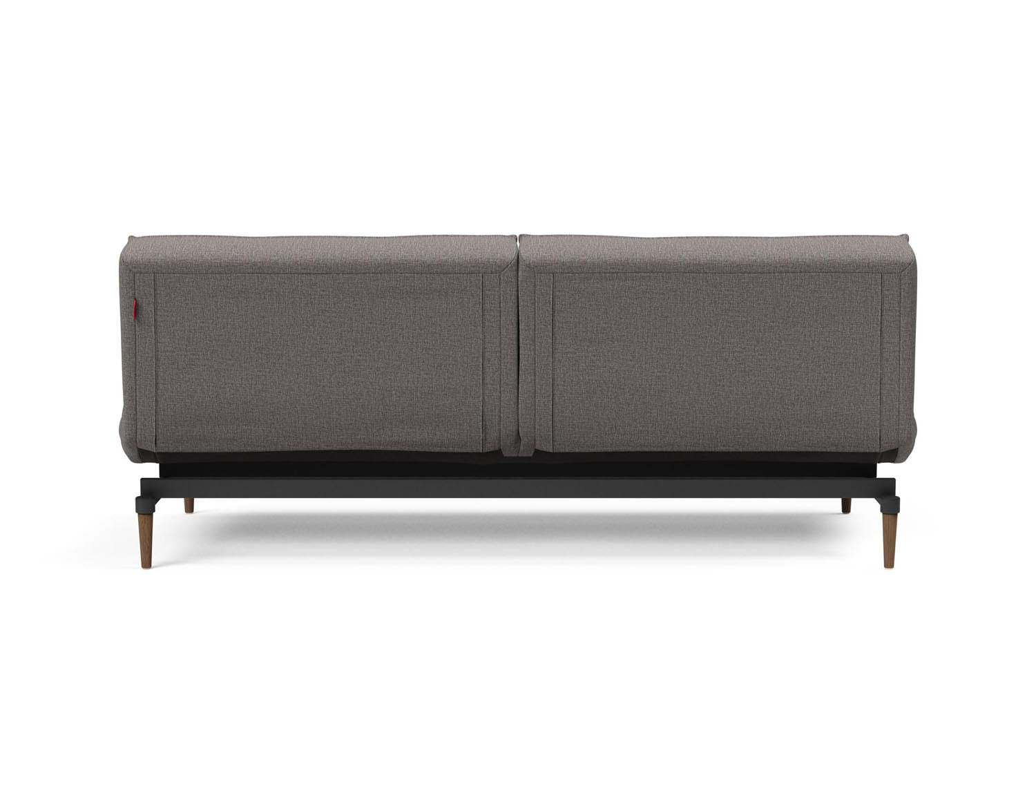 Erleben Sie das stilvolle Splitback Sofabett 115 Styletto von Innovation Living – ideal für flexible Wohnlösungen und zeitgemäßes Design.