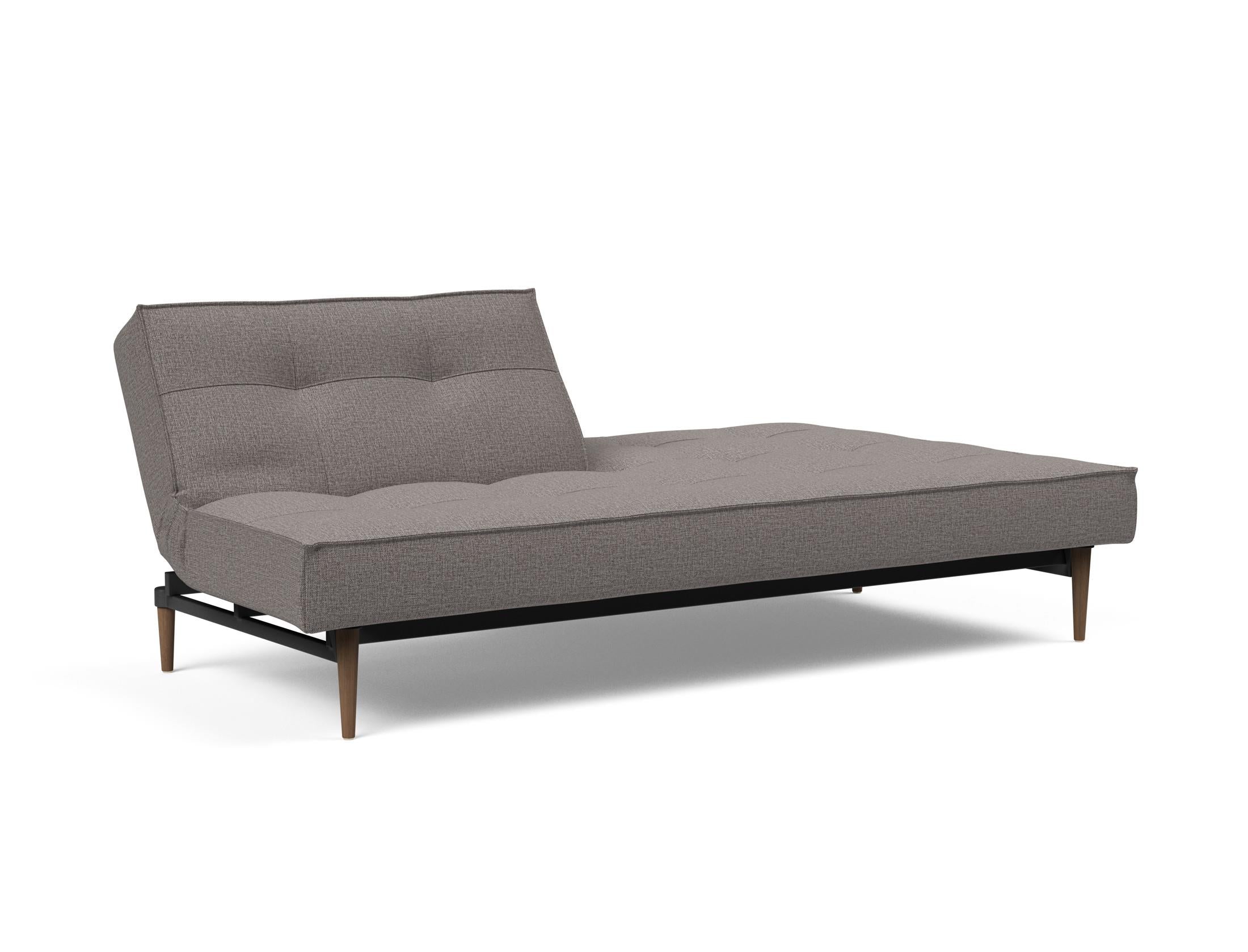 Erleben Sie das stilvolle Splitback Sofabett 115 Styletto von Innovation Living – ideal für flexible Wohnlösungen und zeitgemäßes Design.