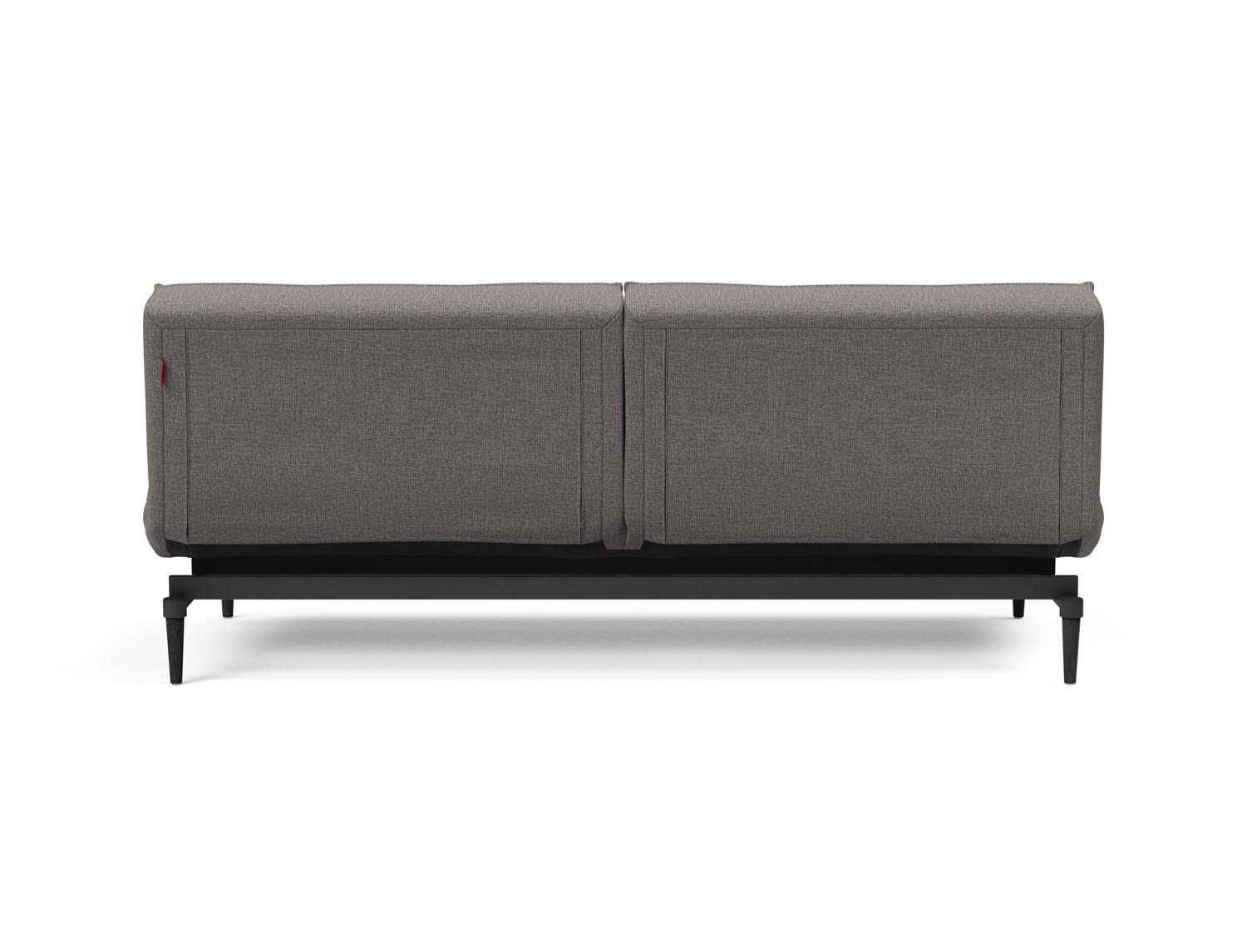 Erleben Sie das stilvolle Splitback Sofabett 115 Styletto von Innovation Living – ideal für flexible Wohnlösungen und zeitgemäßes Design.