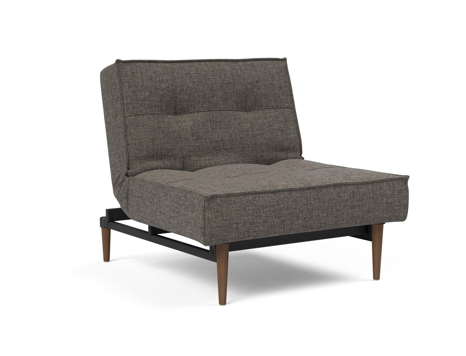 Entdecken Sie den eleganten Splitback Styletto Sessel von Innovation Living – ein perfektes Zusammenspiel aus Design, Komfort und Funktionalität.