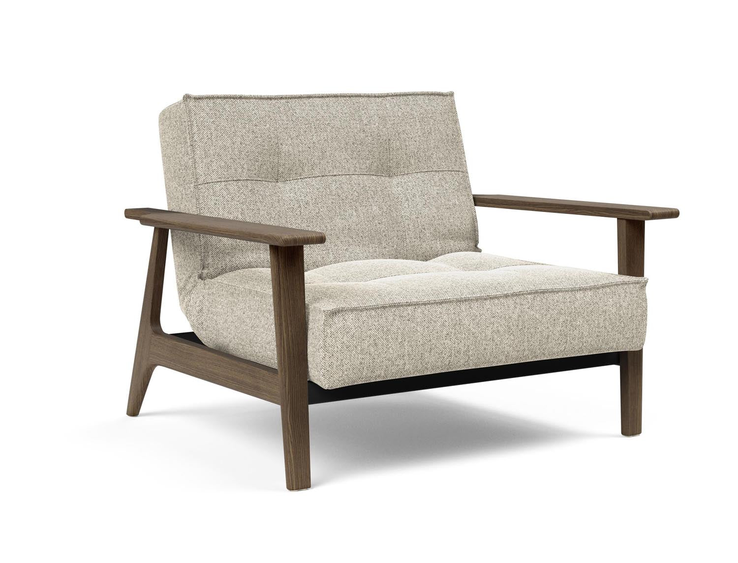 Entdecken Sie den Splitback Frej Sessel von Innovation Living – stilvoll, vielseitig und perfekt für moderne Wohnräume.