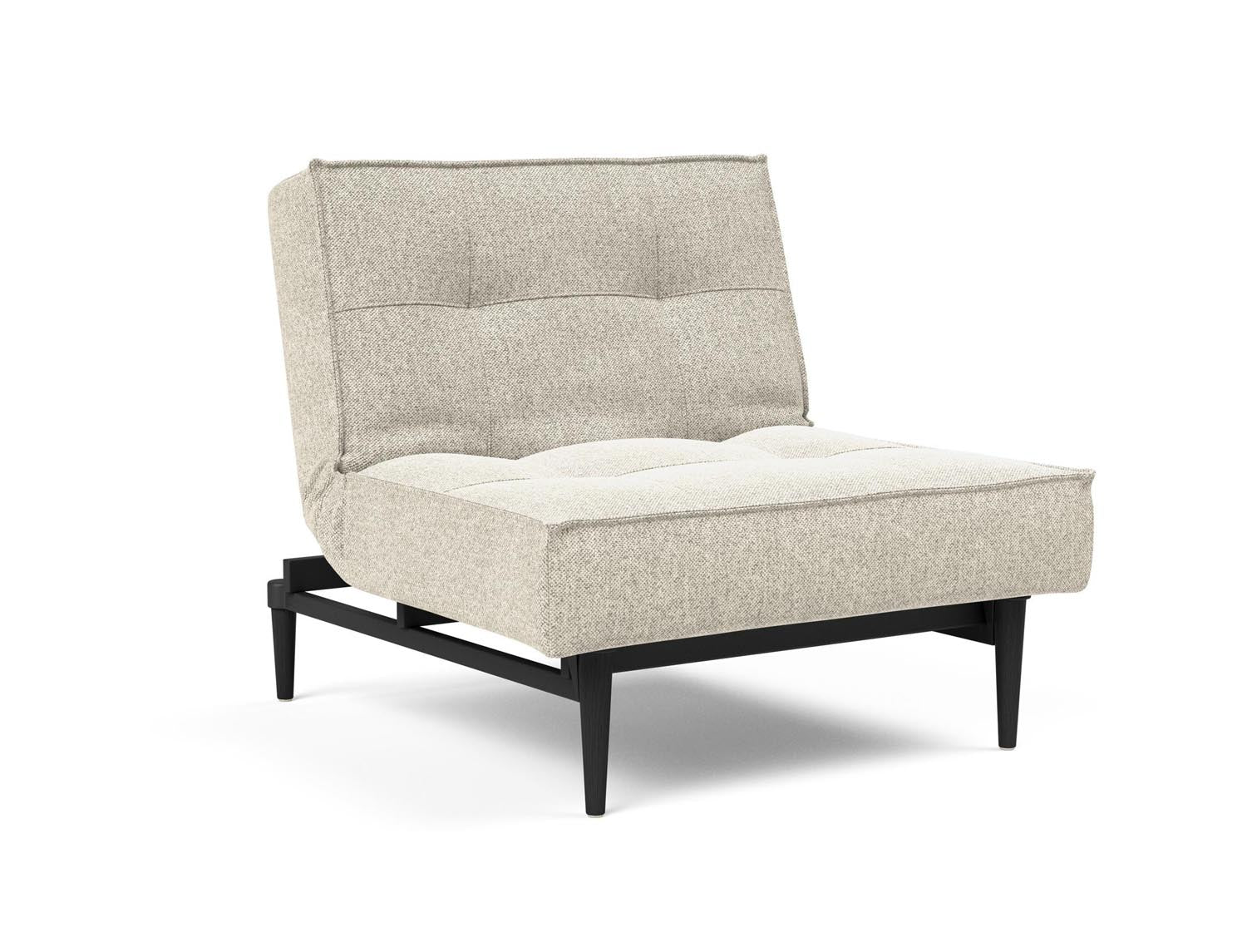 Erleben Sie den Splitback Styletto Sessel von Innovation Living – ein stilvolles, vielseitiges Design, das Komfort und Funktionalität vereint.