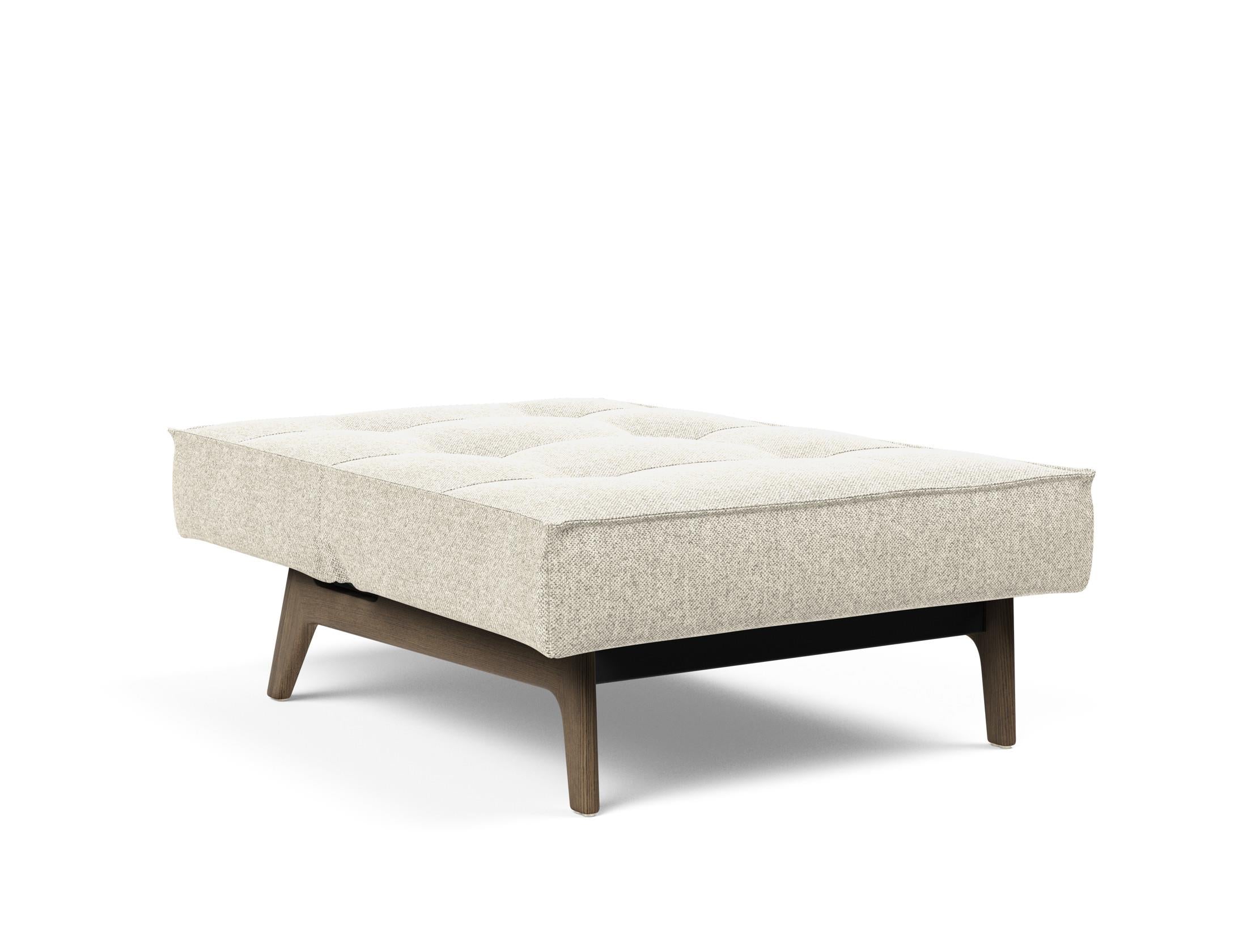 Entdecken Sie den Splitback Eik Sessel von Innovation Living – ein elegantes, multifunktionales Möbelstück aus langlebigen Materialien, perfekt für Ihr modernes Zuhause.