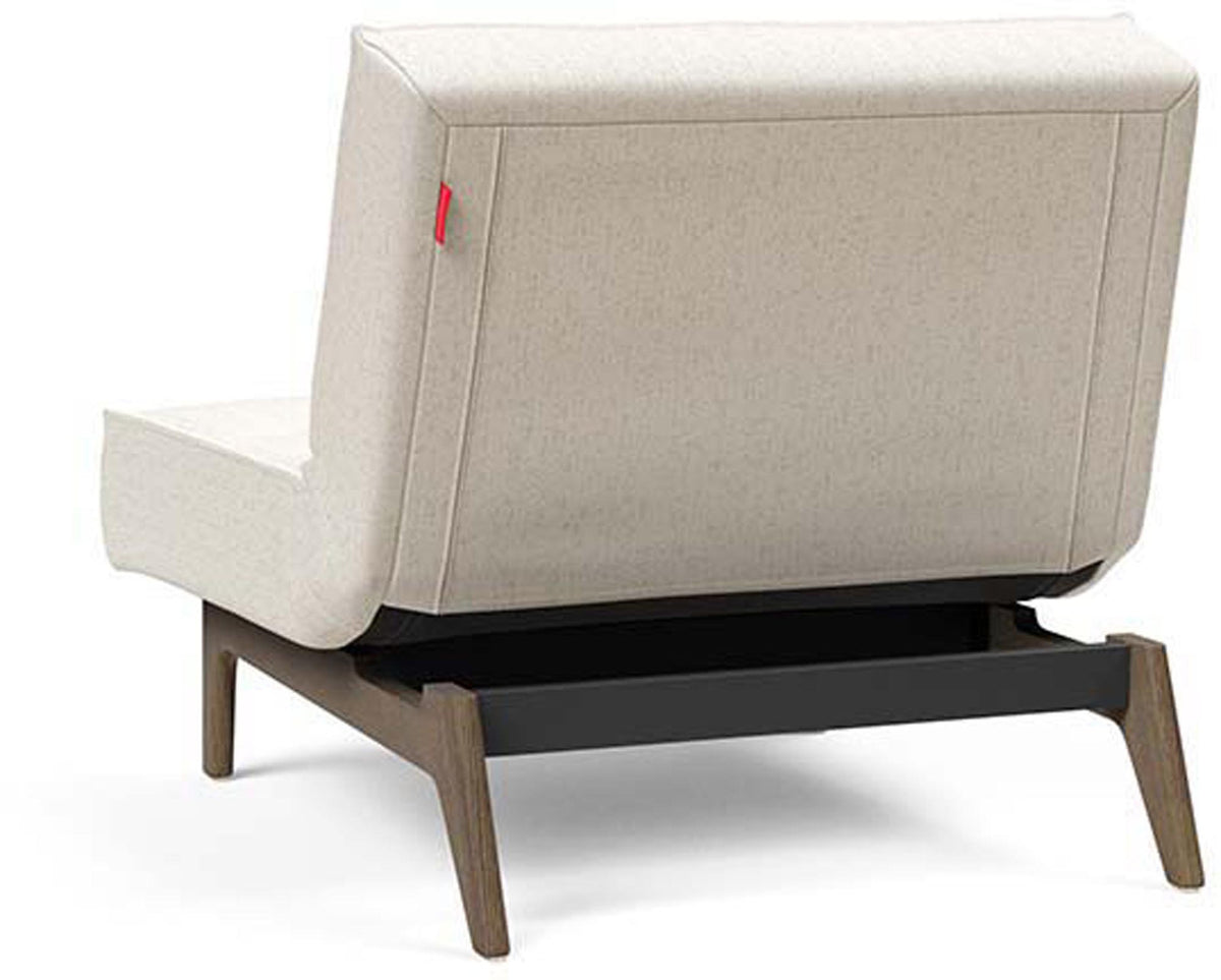 Splitback Eik Sessel in 531 Bouclé Off White präsentiert im Onlineshop von KAQTU Design AG. Sessel ist von Innovation Living