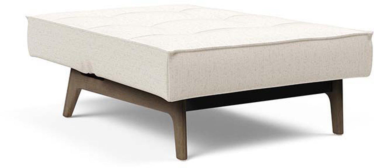 Splitback Eik Sessel in 531 Bouclé Off White präsentiert im Onlineshop von KAQTU Design AG. Sessel ist von Innovation Living