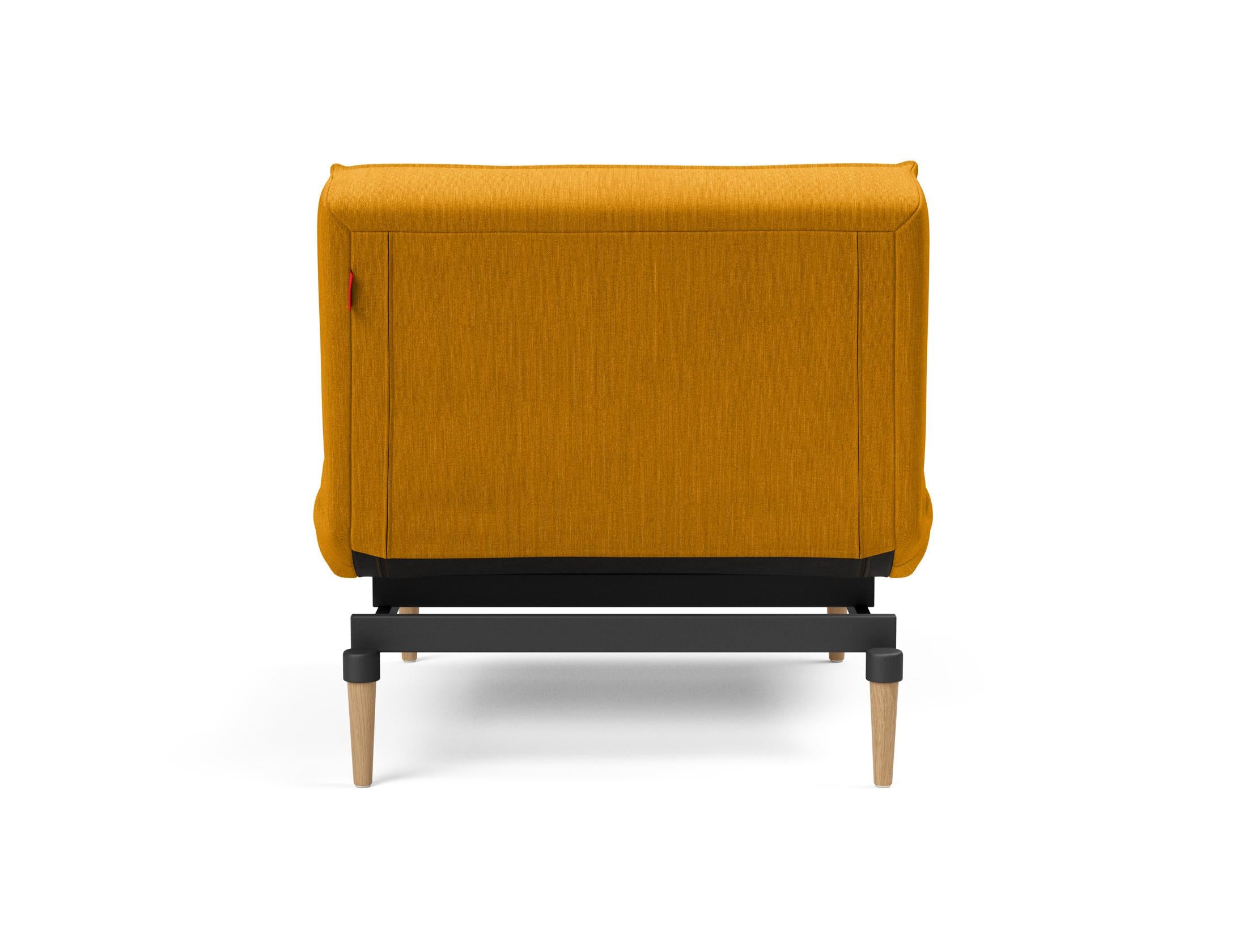 Entdecken Sie den eleganten Splitback Styletto Sessel von Innovation Living – ein perfektes Zusammenspiel aus Design, Komfort und Funktionalität.