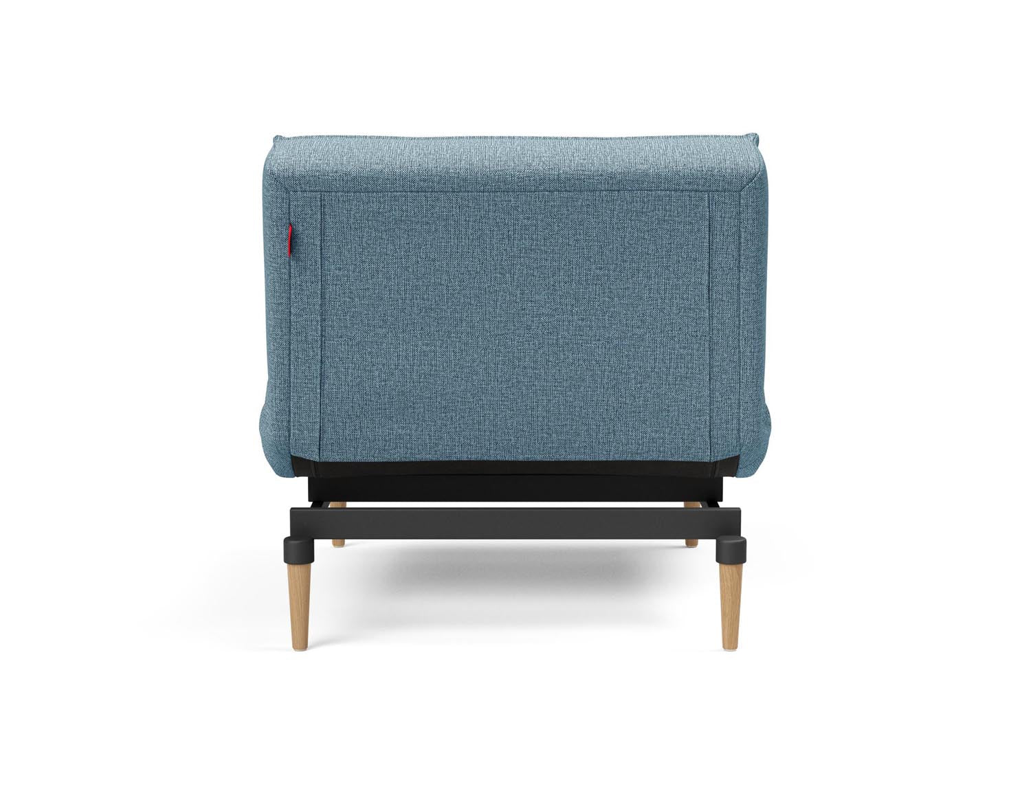 Entdecken Sie den eleganten Splitback Styletto Sessel von Innovation Living – ein perfektes Zusammenspiel aus Design, Komfort und Funktionalität.