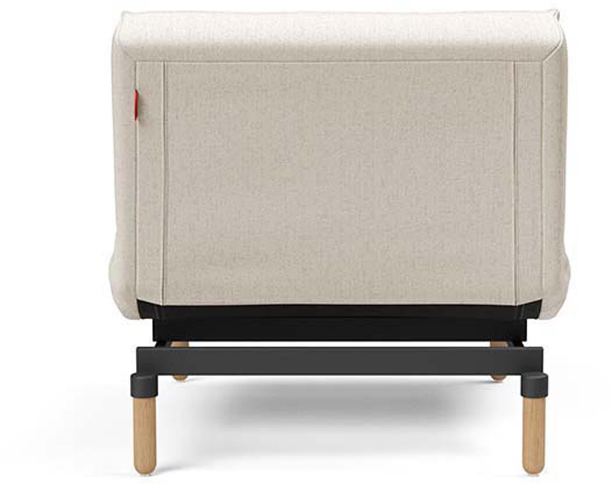 Der Splitback Stem Sessel von Innovation Living vereint modernes Design mit Komfort und Flexibilität, ideal für jedes Wohnkonzept.