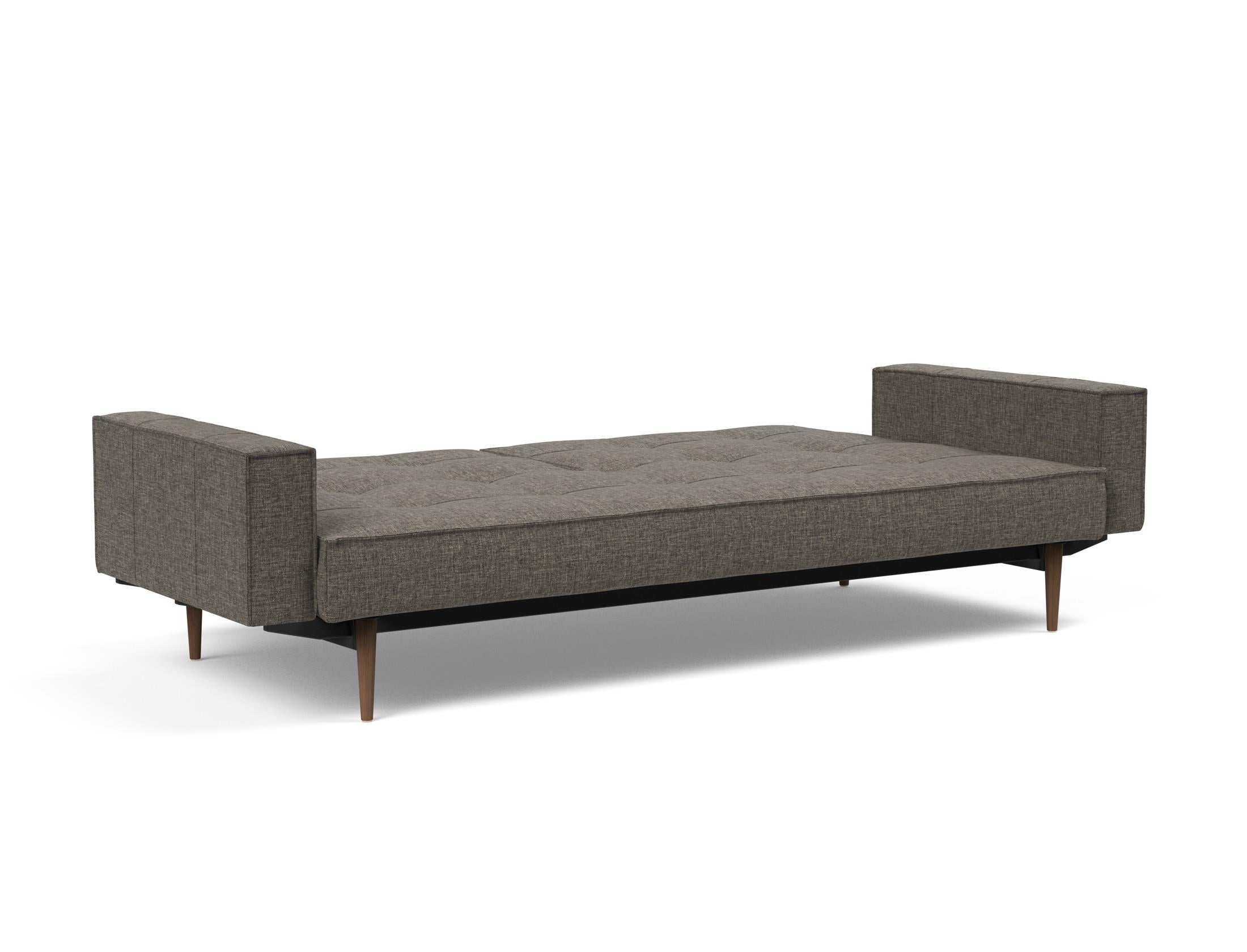 Das Splitback Sofabett 115 Styletto vereint elegantes Design mit praktischer Funktionalität. Ideal für Wohnzimmer und Gästezimmer.