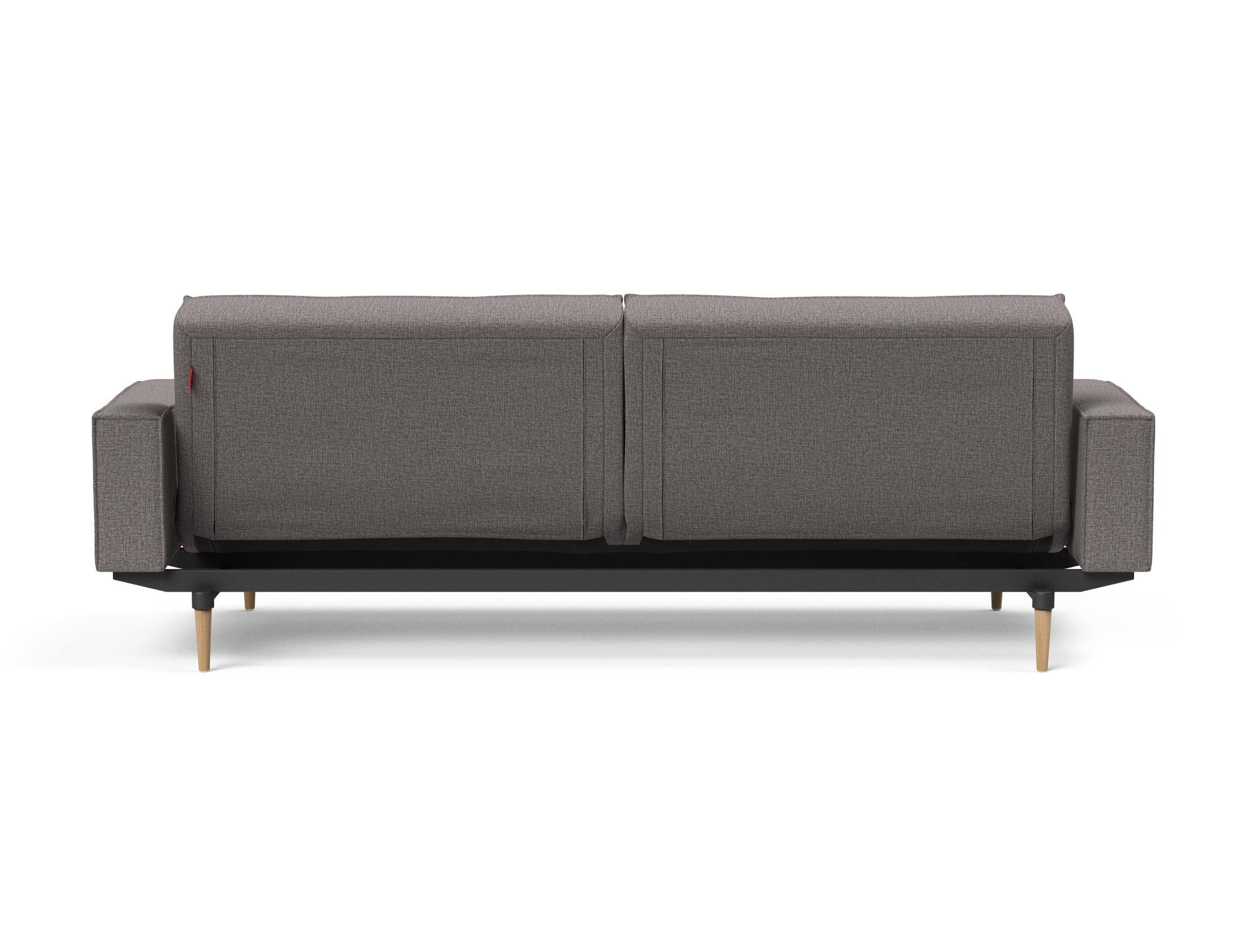 Entdecken Sie das Splitback Sofabett 115 Styletto von Innovation Living – stilvoll, funktional und ideal für jeden Raum.