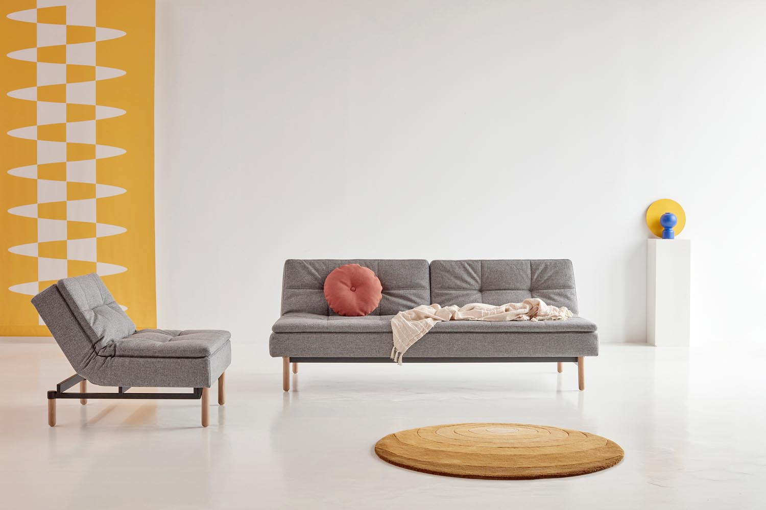 Entdecken Sie das Dublexo Stem Schlafsofa 115 von Innovation Living – ein elegantes, multifunktionales Möbelstück für jeden Raum.