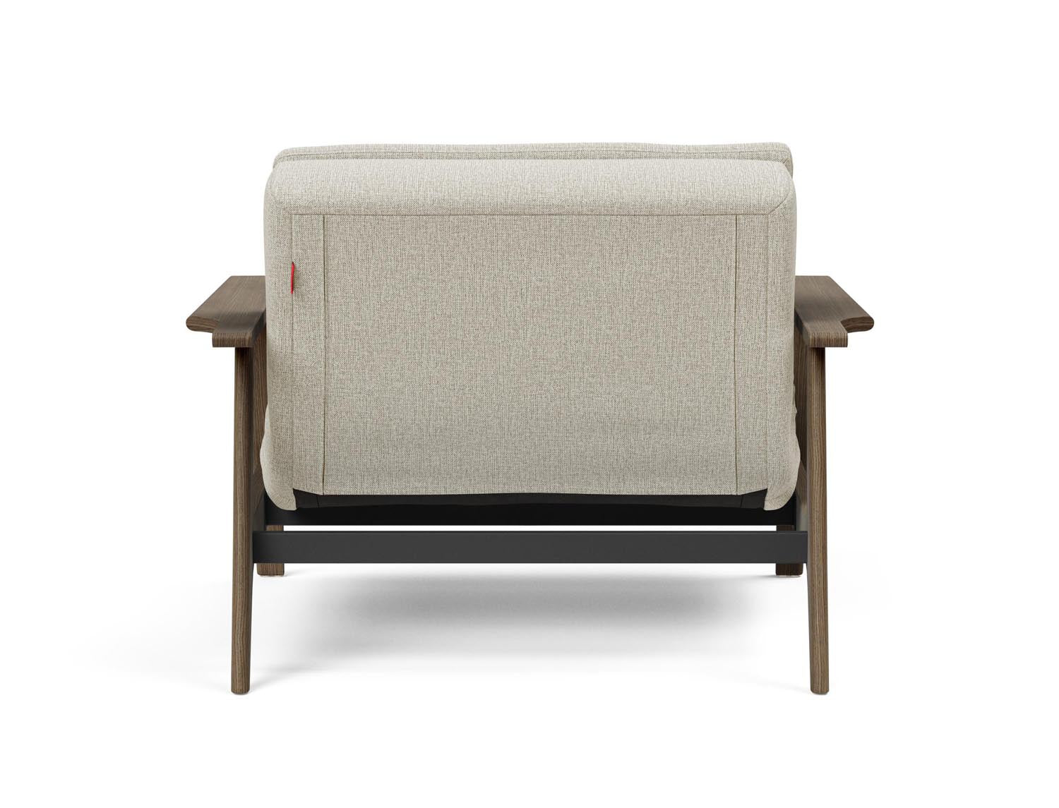 Geniessen Sie den stilvollen Dublexo Frej Sessel in Rauch-Eiche – ideal für modernes Wohnen und entspannte Momente.