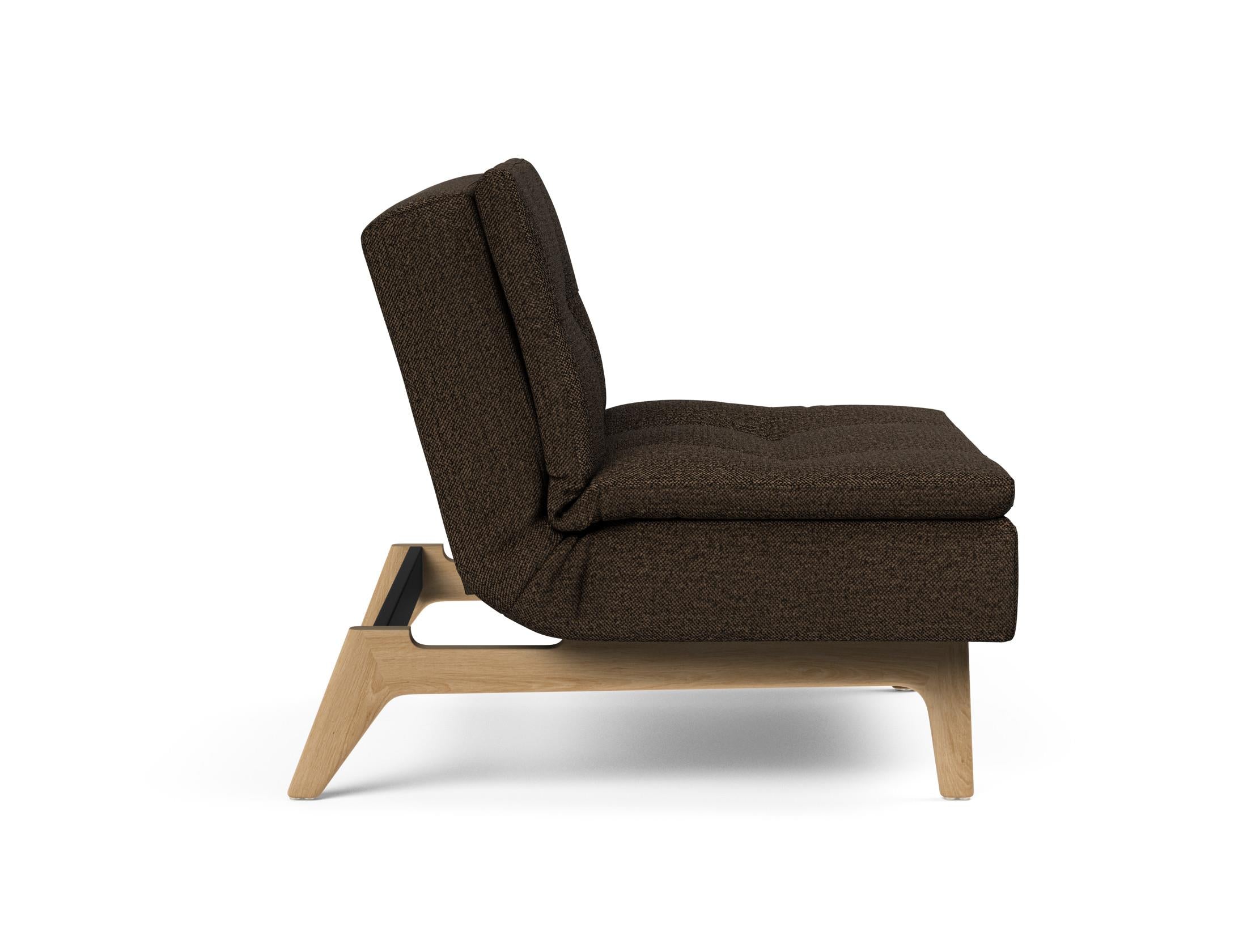 Erleben Sie den Dublexo Eik Sessel Eiche von Innovation Living – eine perfekte Kombination aus modernem Stil und aussergewöhnlichem Komfort für Ihr Wohnambiente.