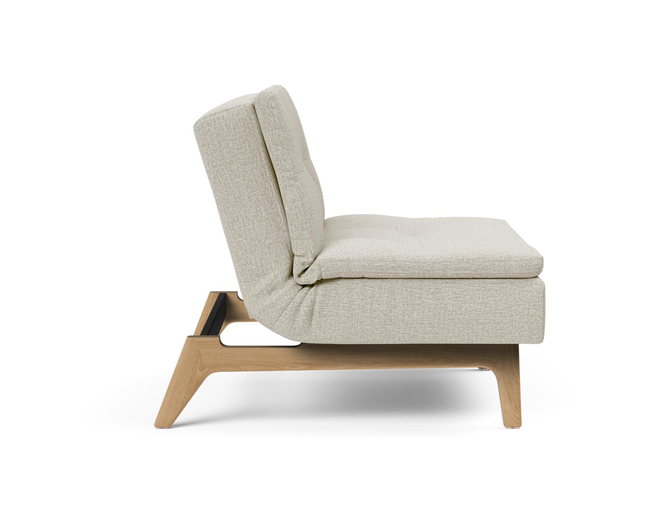 Erleben Sie den Dublexo Eik Sessel Eiche von Innovation Living – eine perfekte Kombination aus modernem Stil und aussergewöhnlichem Komfort für Ihr Wohnambiente.