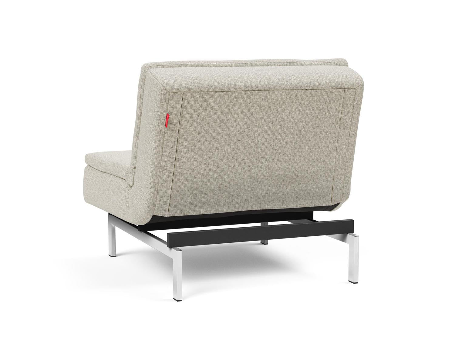 Entdecken Sie den Dublexo Chrom Sessel von Innovation Living – ein eleganter, flexibler Sessel, der kleinen Räumen Stil und Funktionalität verleiht.