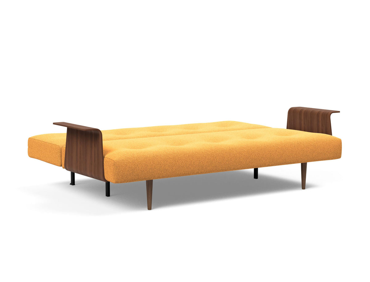 Recast Schlafsofa 140 Dunkel Styletto mit Armlehnen in 536 Bouclé Ochre präsentiert im Onlineshop von KAQTU Design AG. Bettsofa ist von Innovation Living
