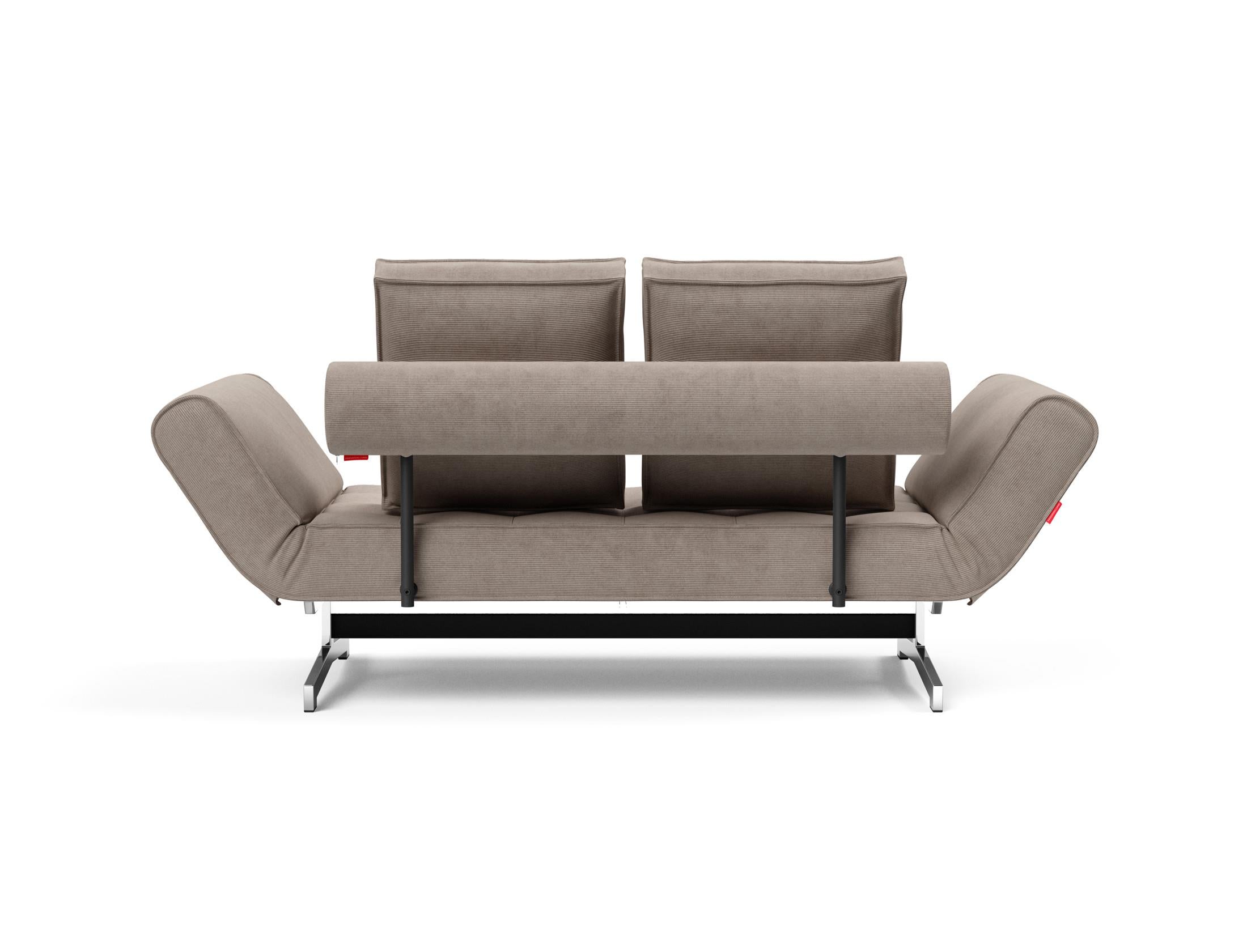 Erleben Sie das Ghia Klappsofa 80 Chrom von Innovation Living – stilvoll, funktional und ideal für kleine Räume. Perfekt für Gästeübernachtungen!